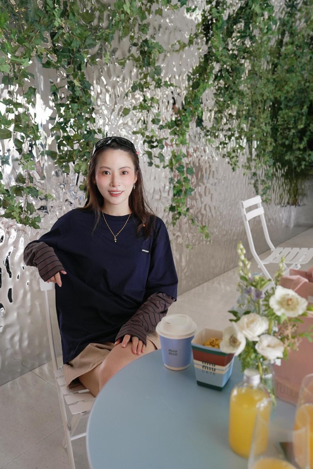 LuxluxHouse Best Quality Clothes Miu Miu T-shirt