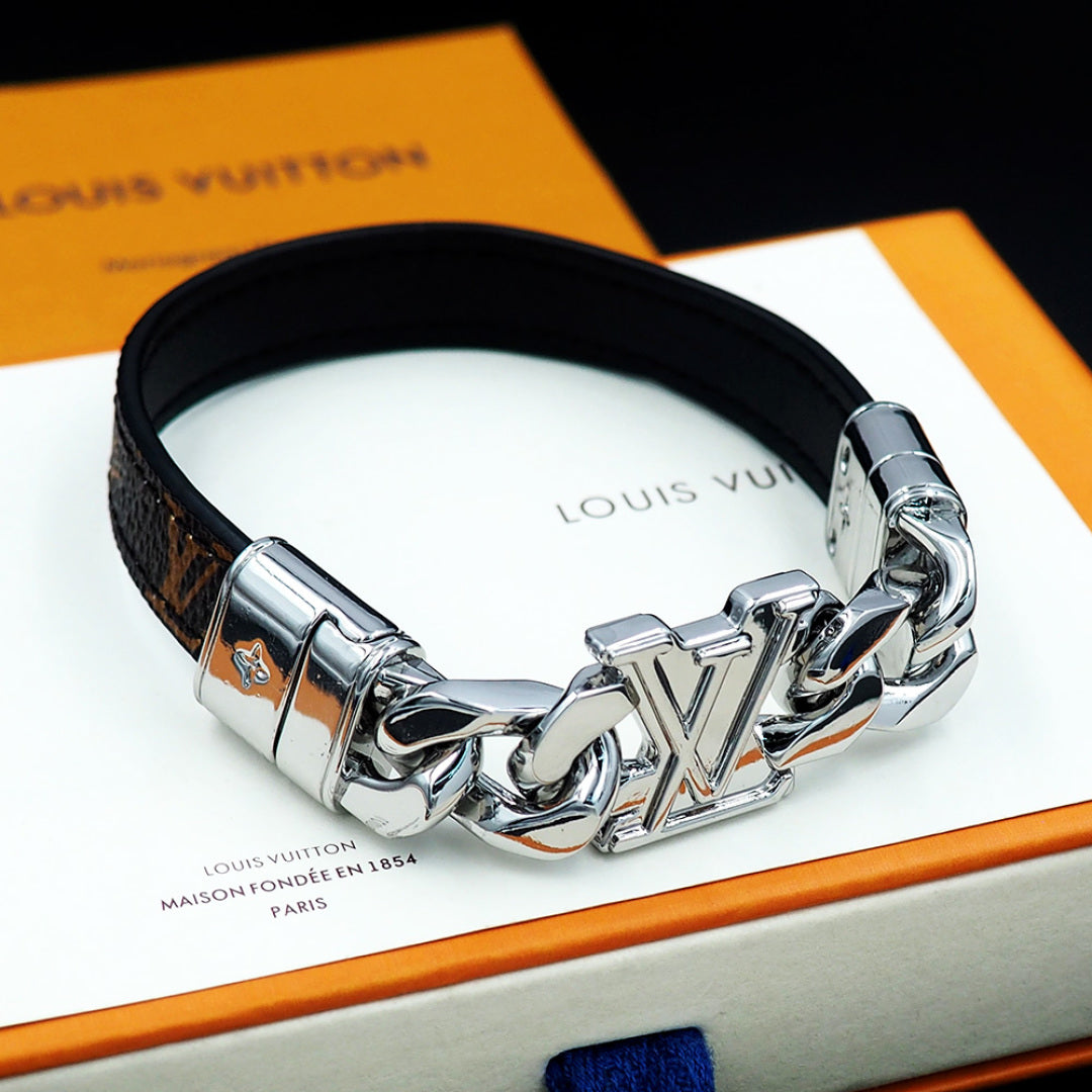LuxluxHouse Best Quality Accessories Necklace Bracelet Louis Vuitton Bracelet