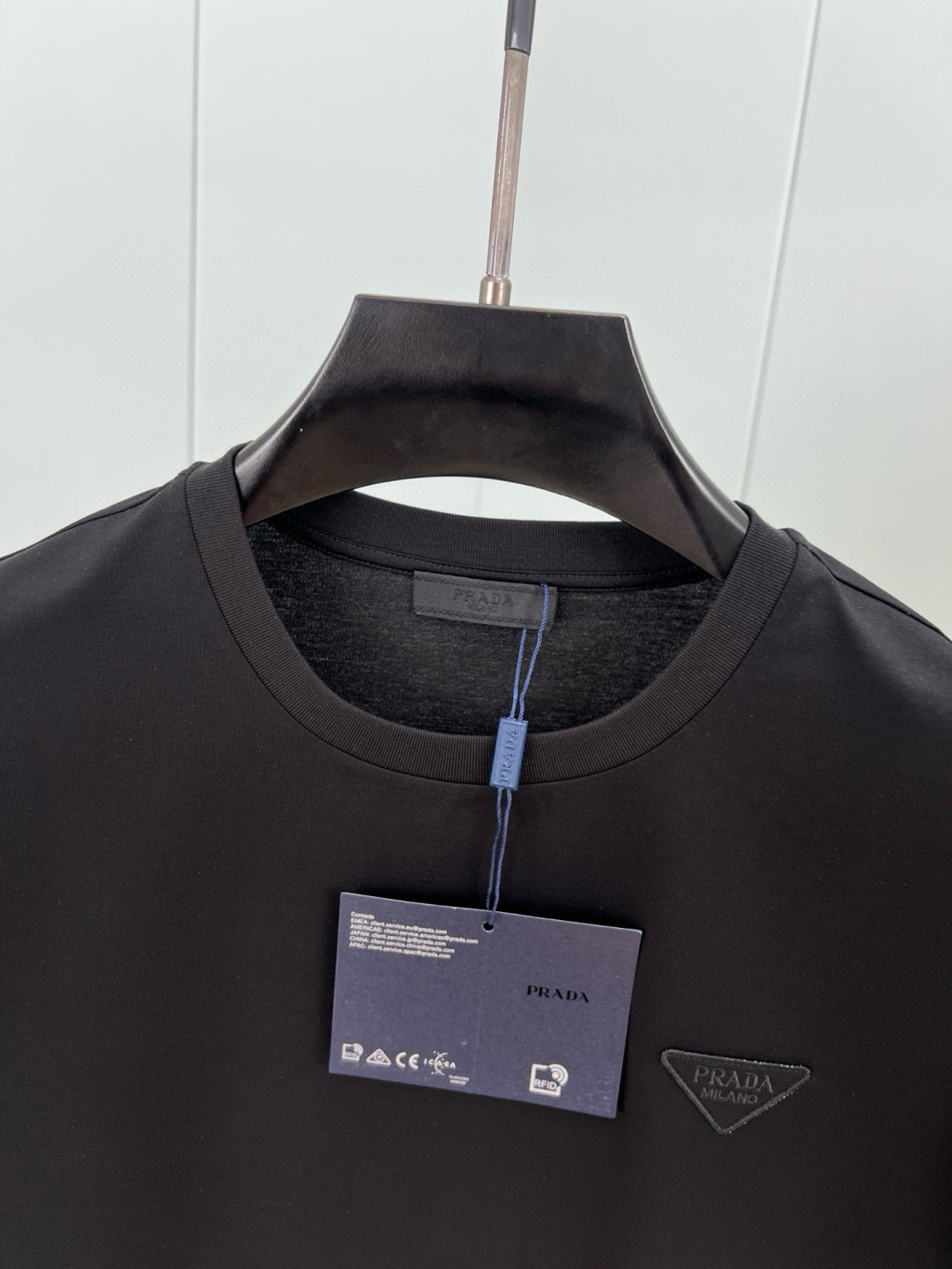 LuxluxHouse Best Quality Clothes T-shirt Prada