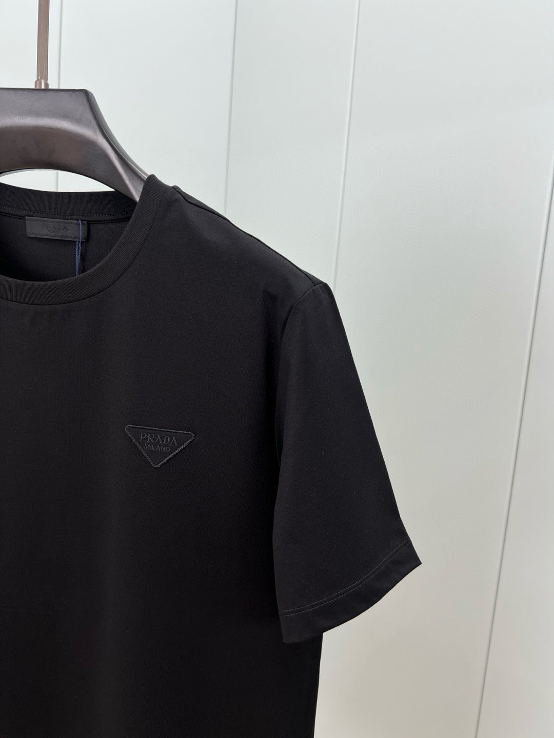 LuxluxHouse Best Quality Clothes T-shirt Prada