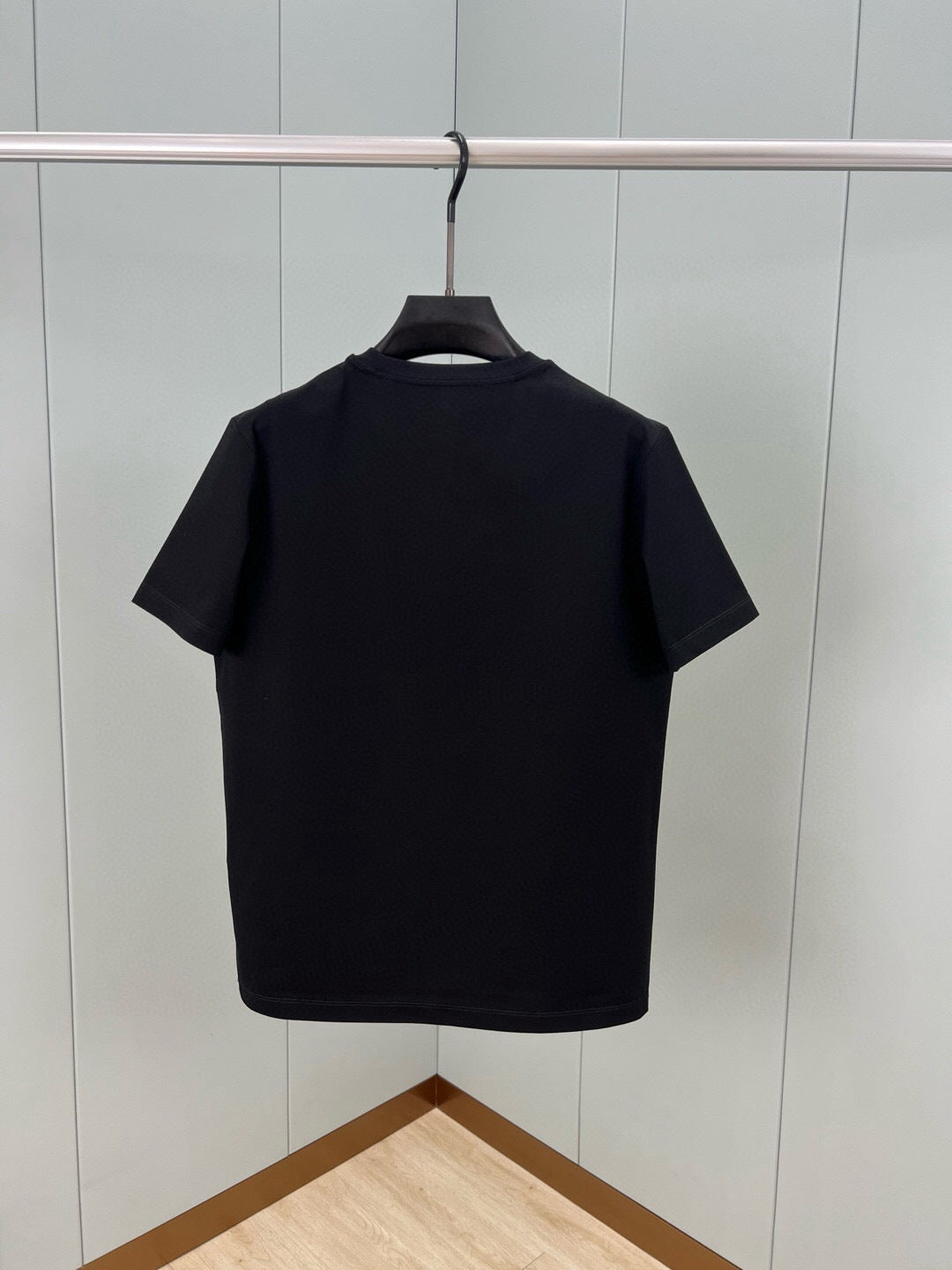 LuxluxHouse Best Quality Clothes T-shirt Prada