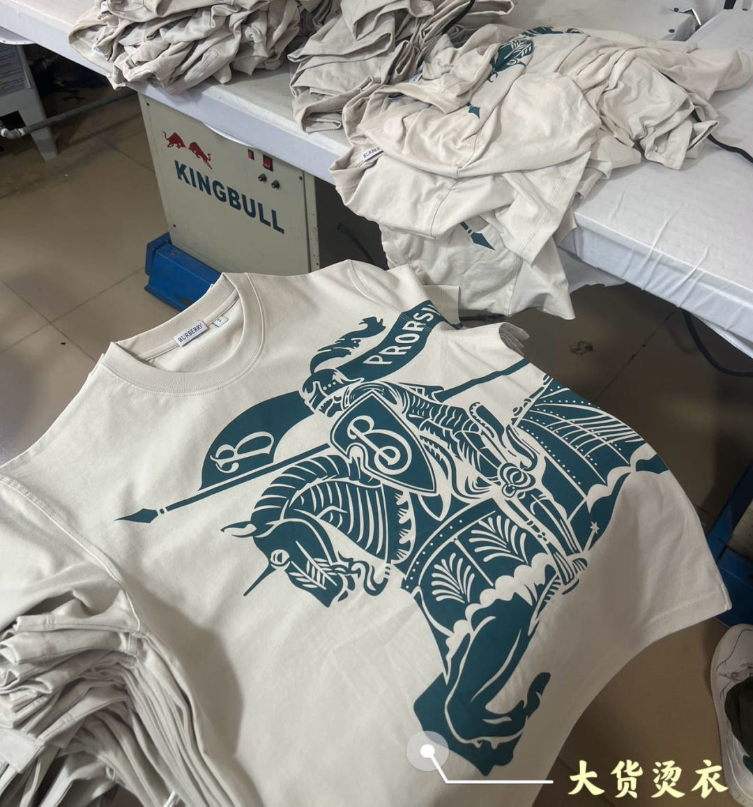 LuxluxHouse Best Quality Clothes Burberry T-shirt