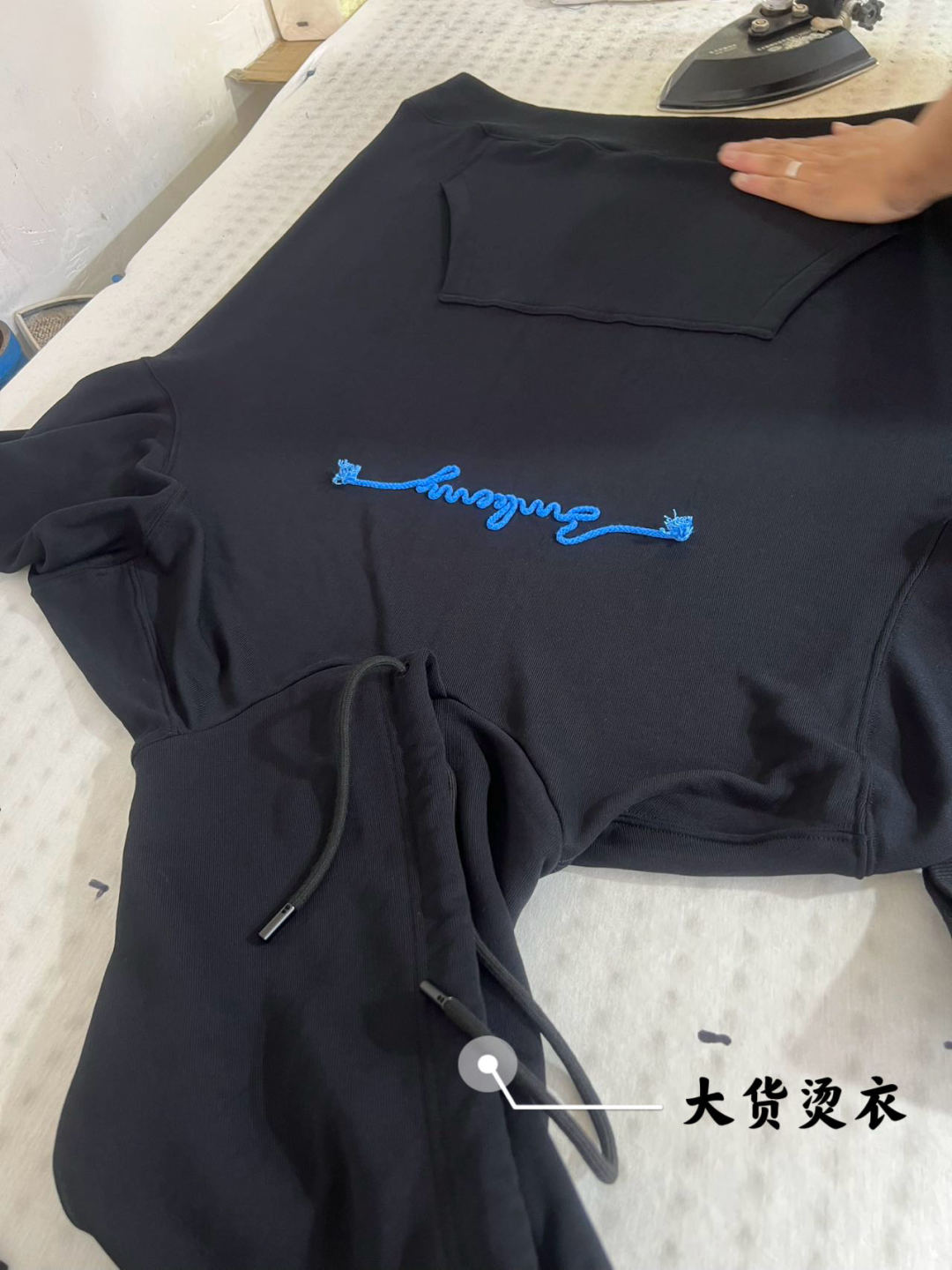 LuxluxHouse Best Quality Clothes Burberry Hoodie & Sweater