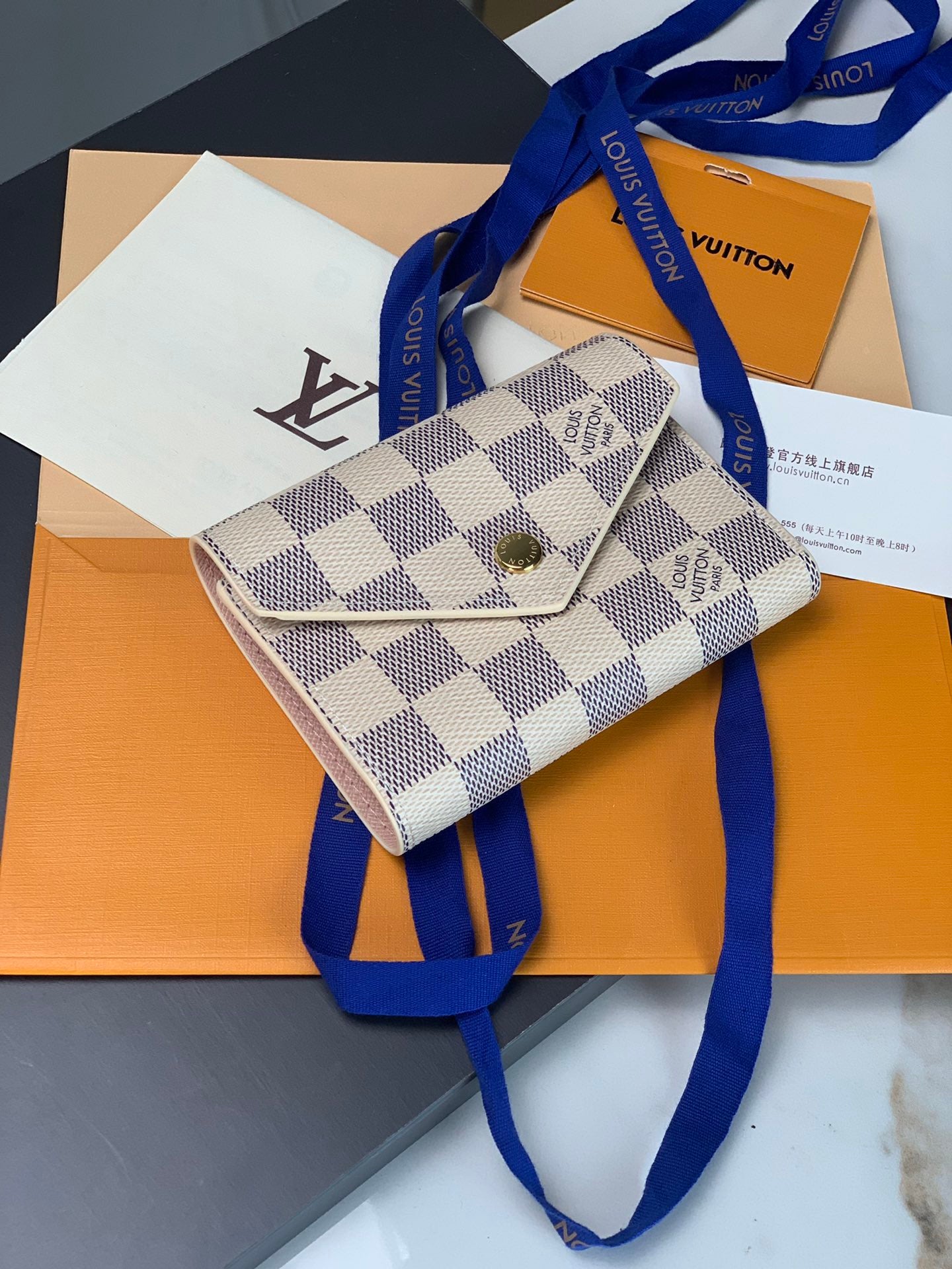 Louis Vuitton Top Bag (LuxluxHouse)