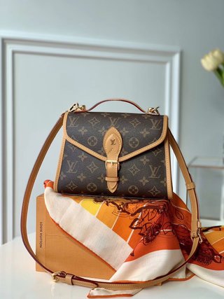 LuxluxHouse Great quality Louis Vuitton Bag Top Quality 23.5*18*9cm Free shipping