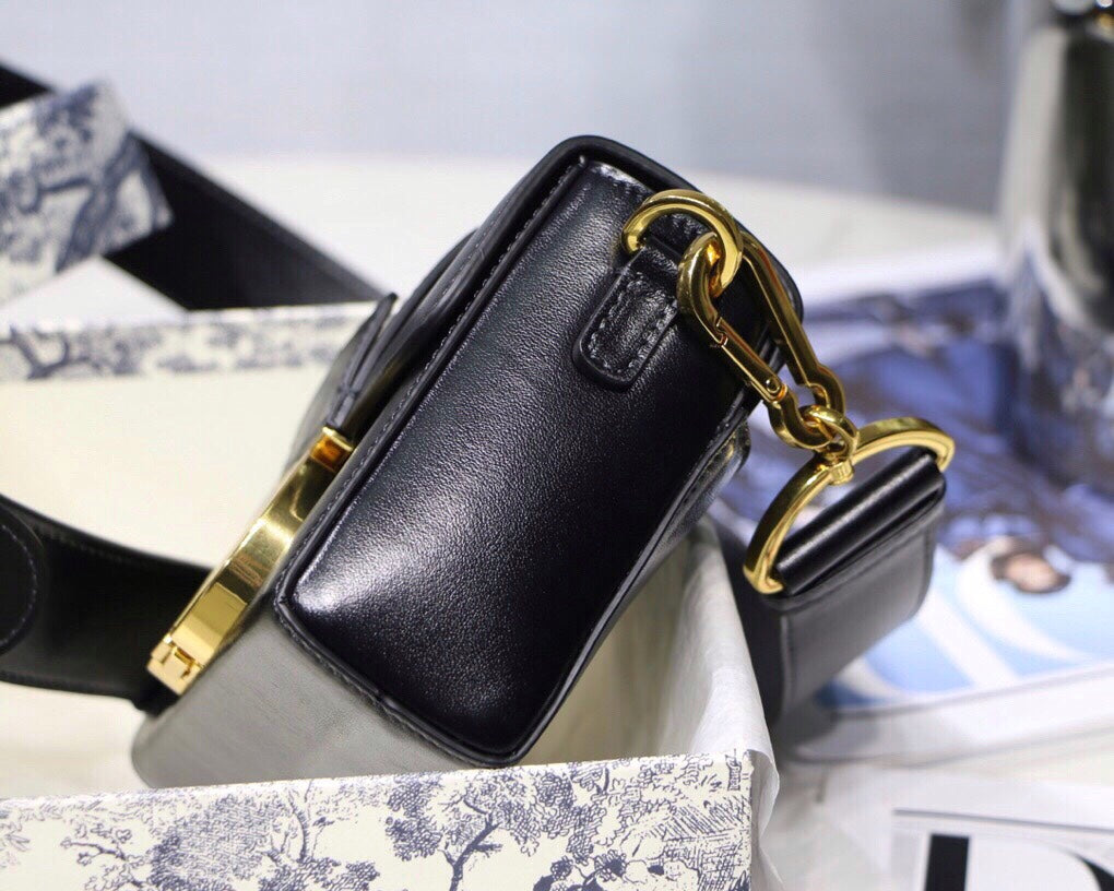 Free shipping LuxluxHouse Dior Bag Top Quality 17.5*11.5*5cm