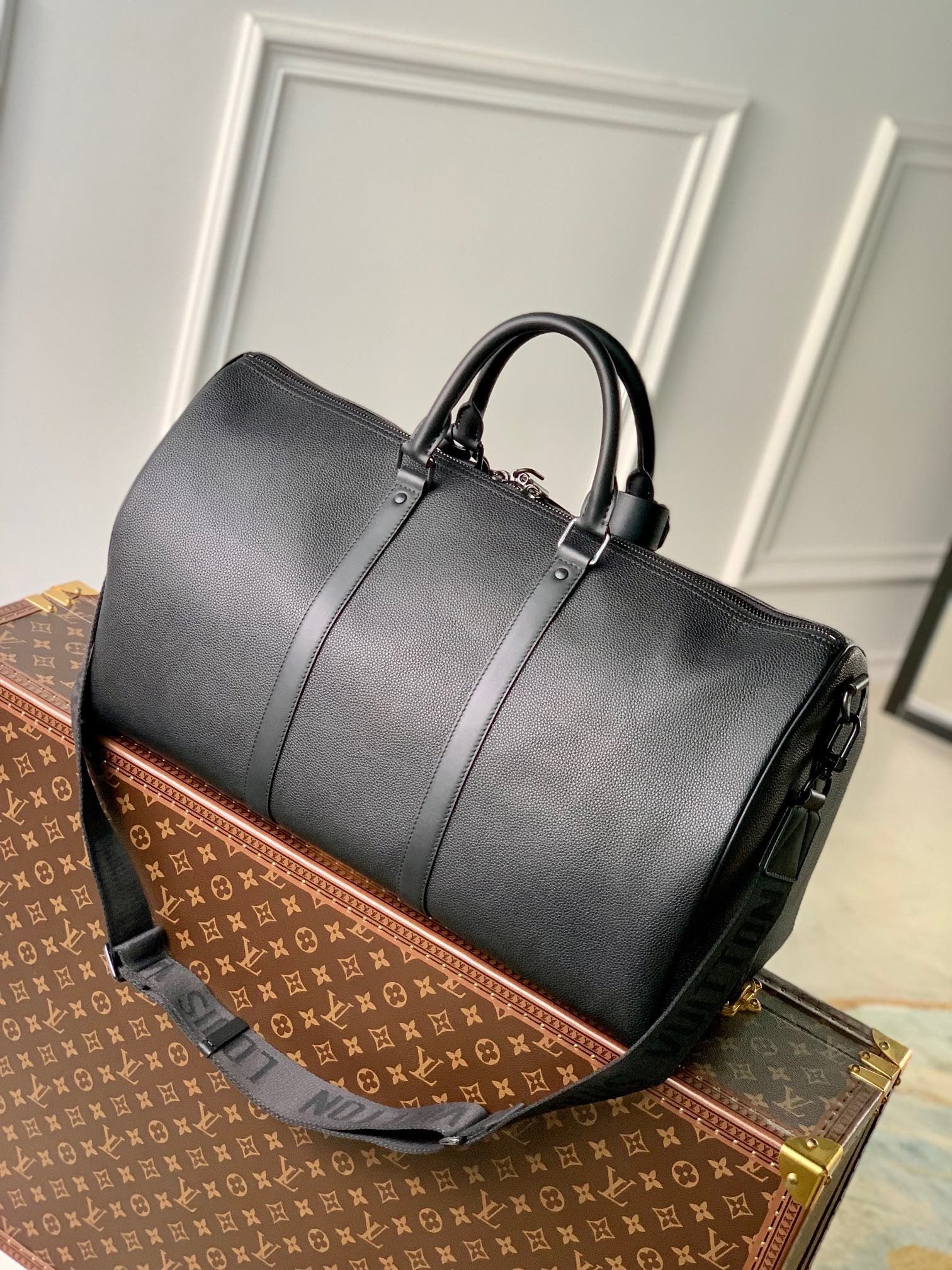 Louis Vuitton Top Bag (LuxluxHouse)