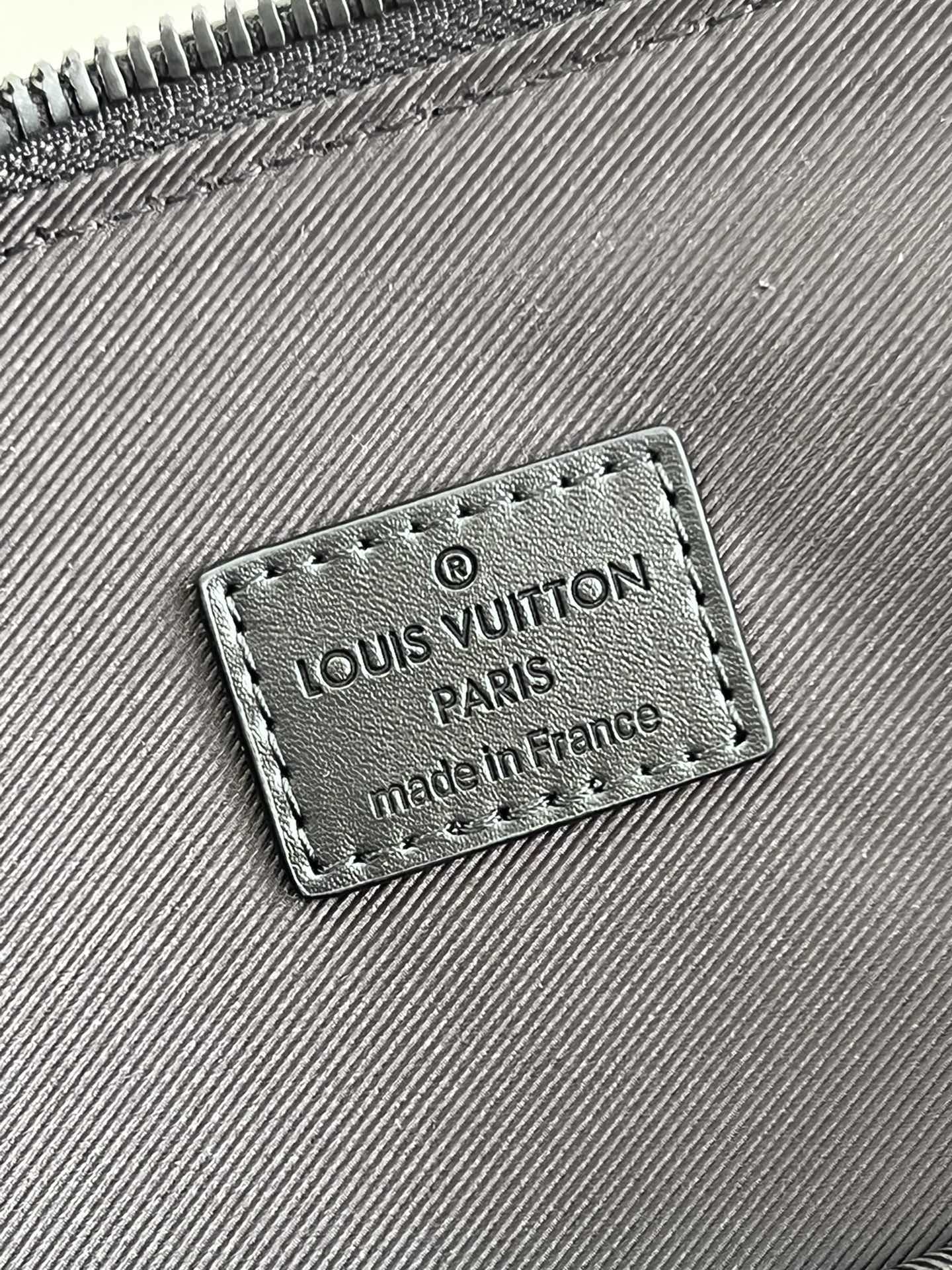 LuxluxHouse Great quality Louis Vuitton Bag Top Quality 43*33.5*16CM Free shipping