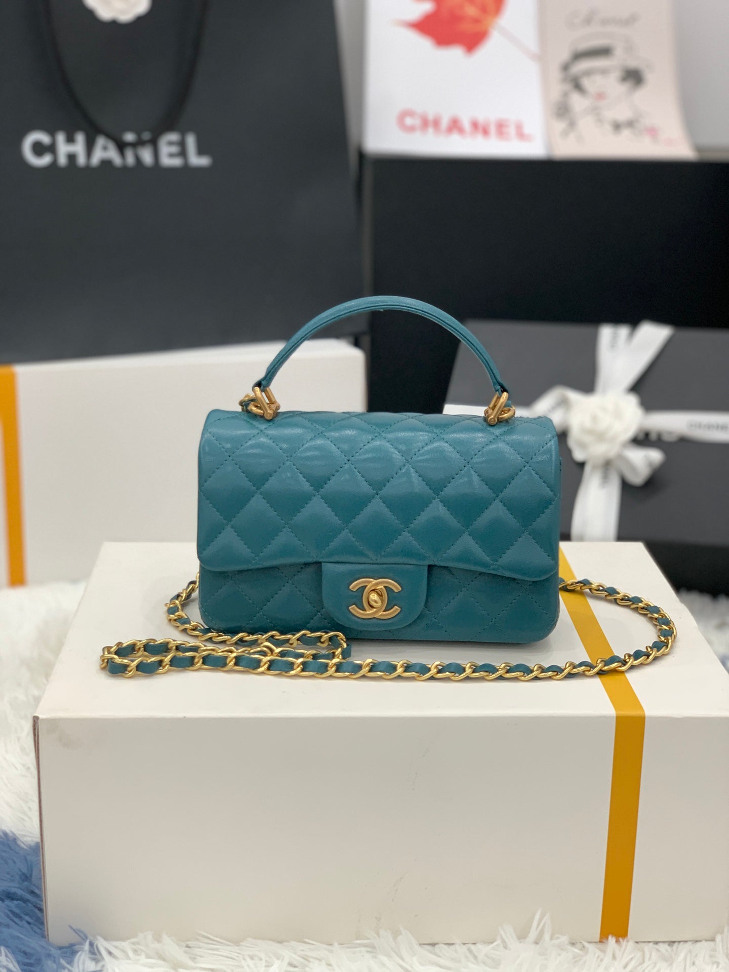 LuxluxHouse Great quality Chanel Bag Top Quality 20*14*7cm Free shipping