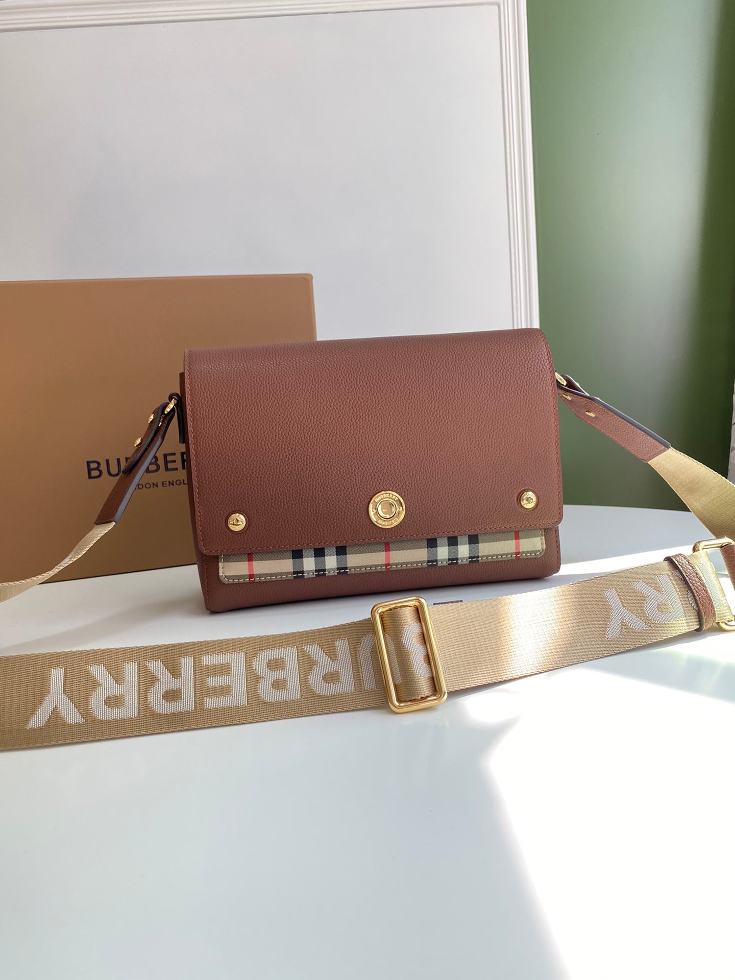 LuxluxHouse Great quality Burberry Bag Top Quality 25*8.5*18CM Free shipping