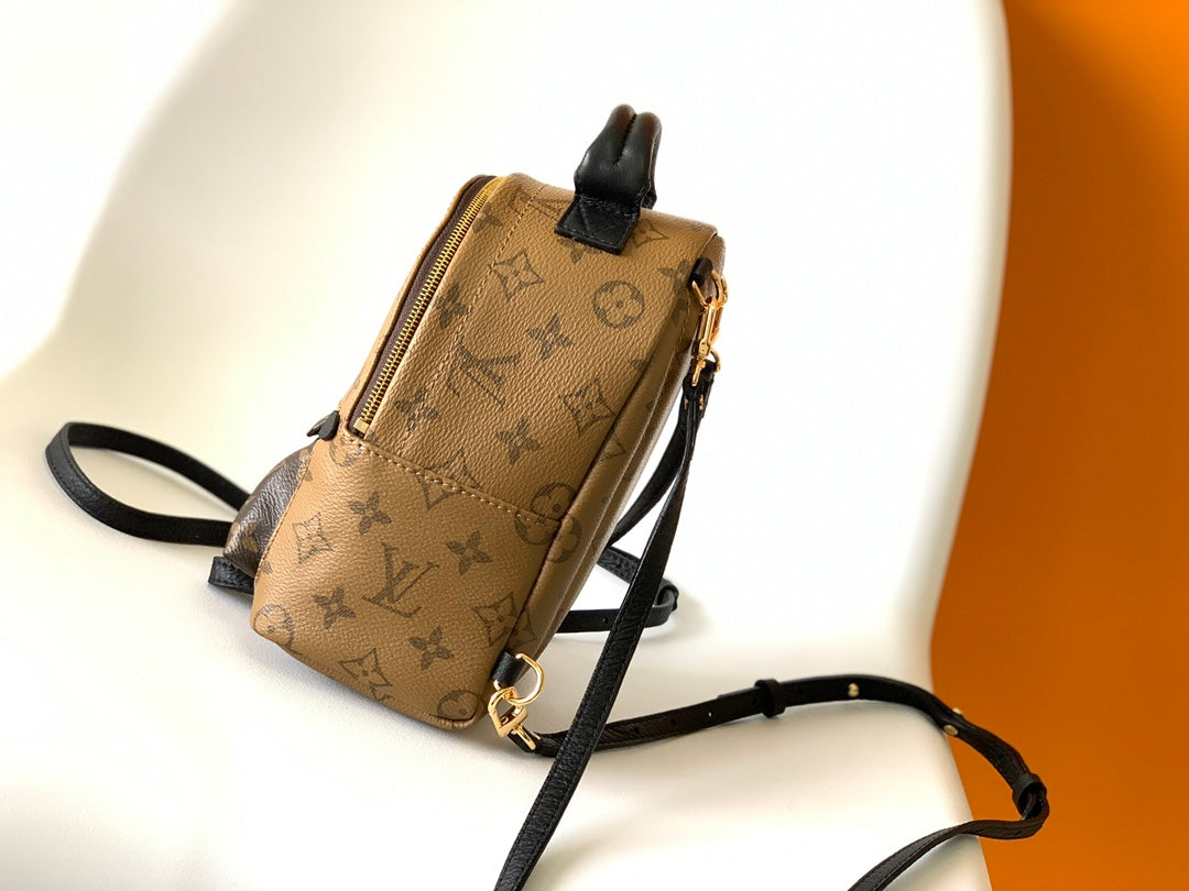 LuxluxHouse Great quality Louis Vuitton Bag Top Quality 15*22*9cm Free shipping