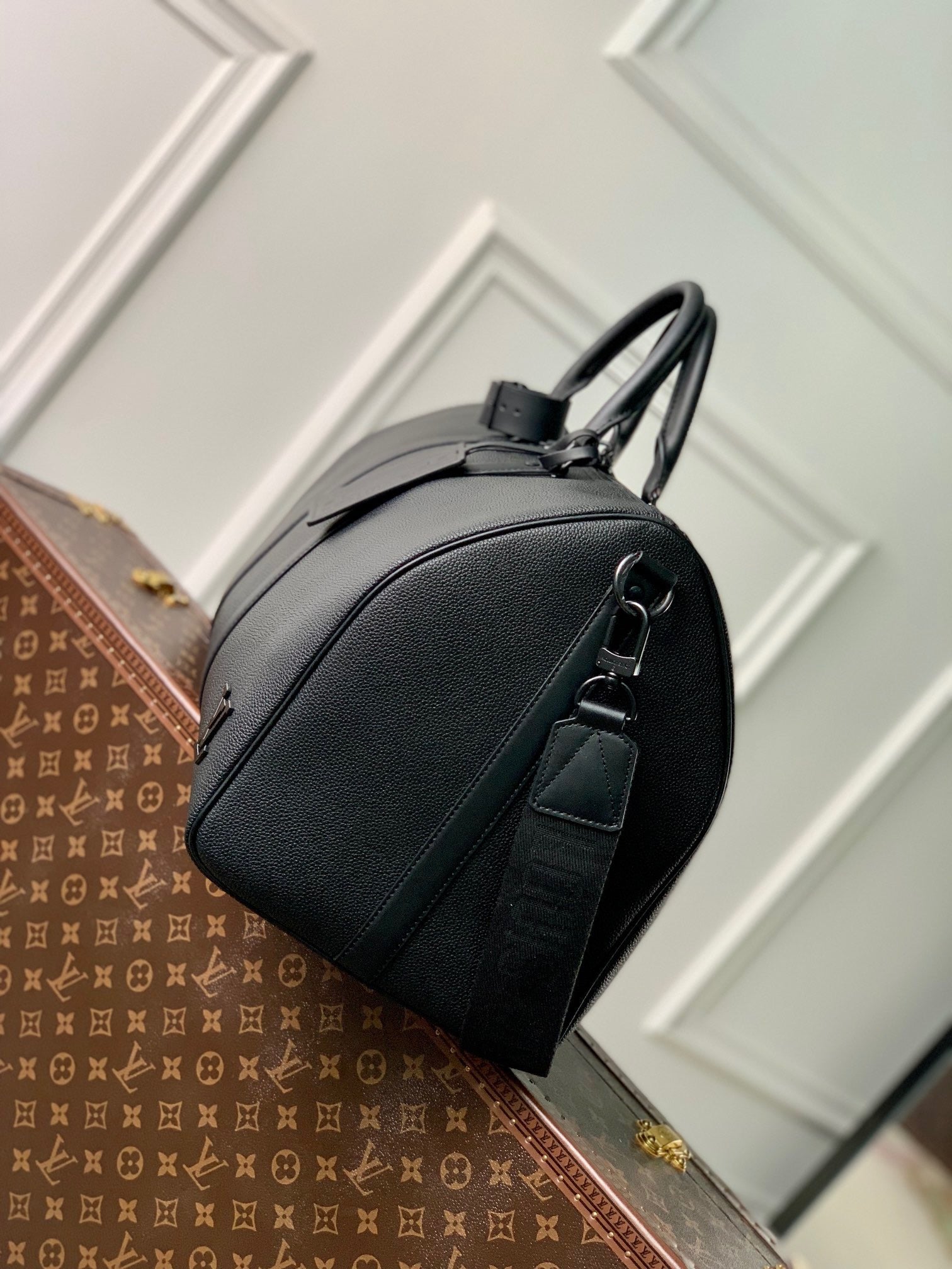 Louis Vuitton Top Bag (LuxluxHouse)