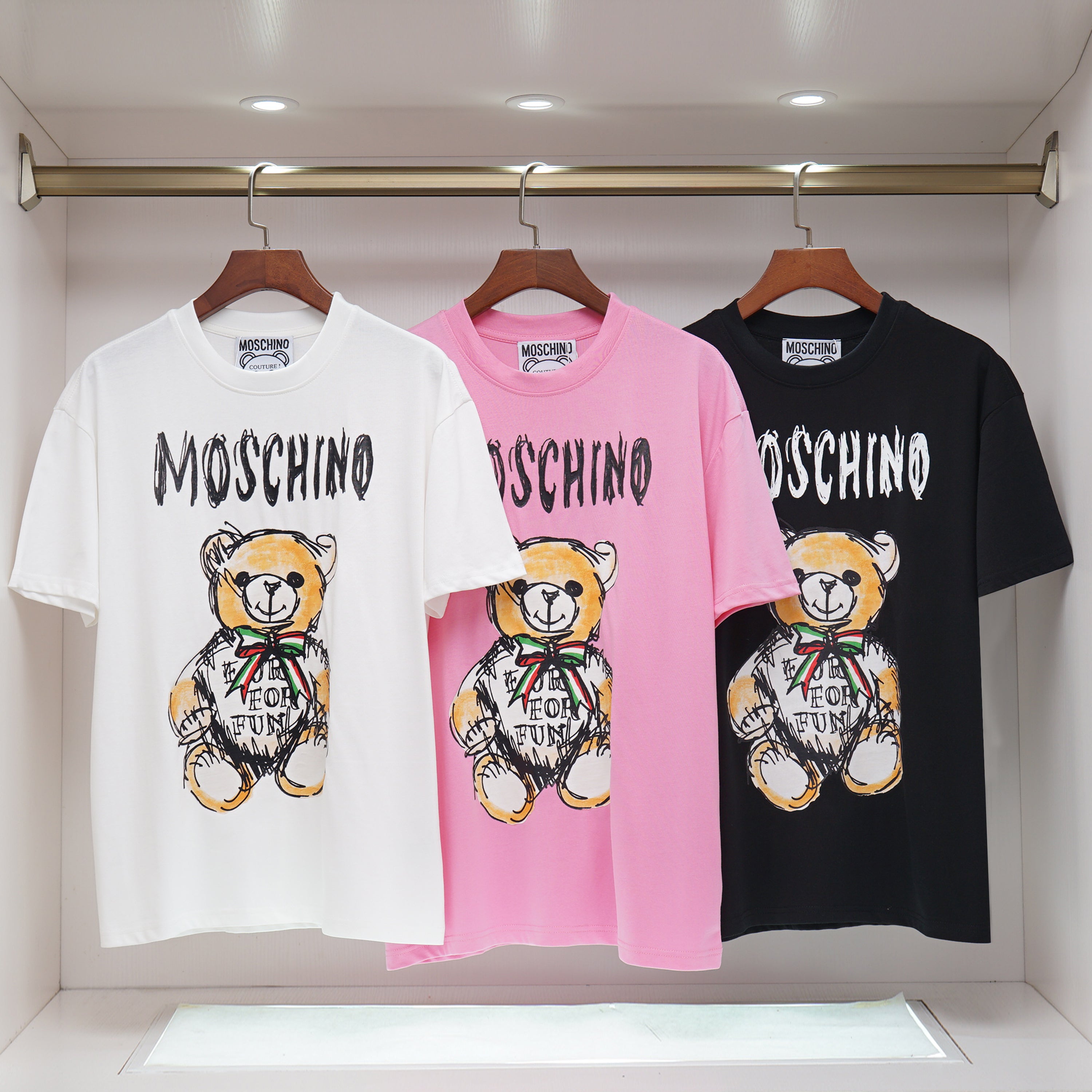 LuxluxHouse Best Quality Clothes T-shirt Moschino