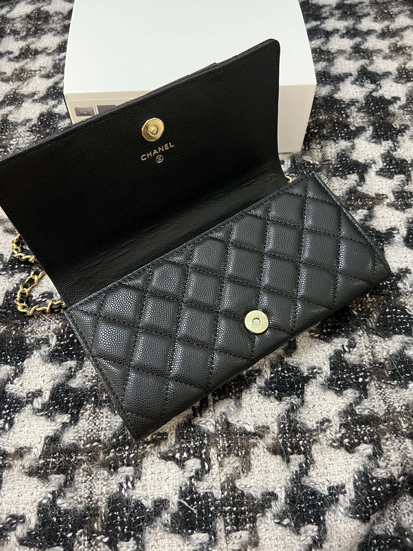 LuxluxHouse Great quality Chanel Bag Top Quality 10.5*19.6*6CM Free shipping