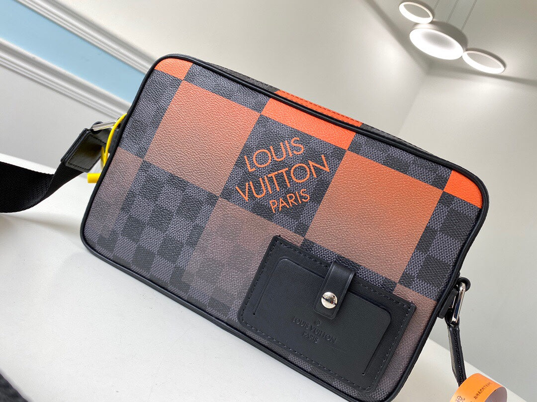 LuxluxHouse Great quality Louis Vuitton Top Bag 26*17*5CM Free shipping