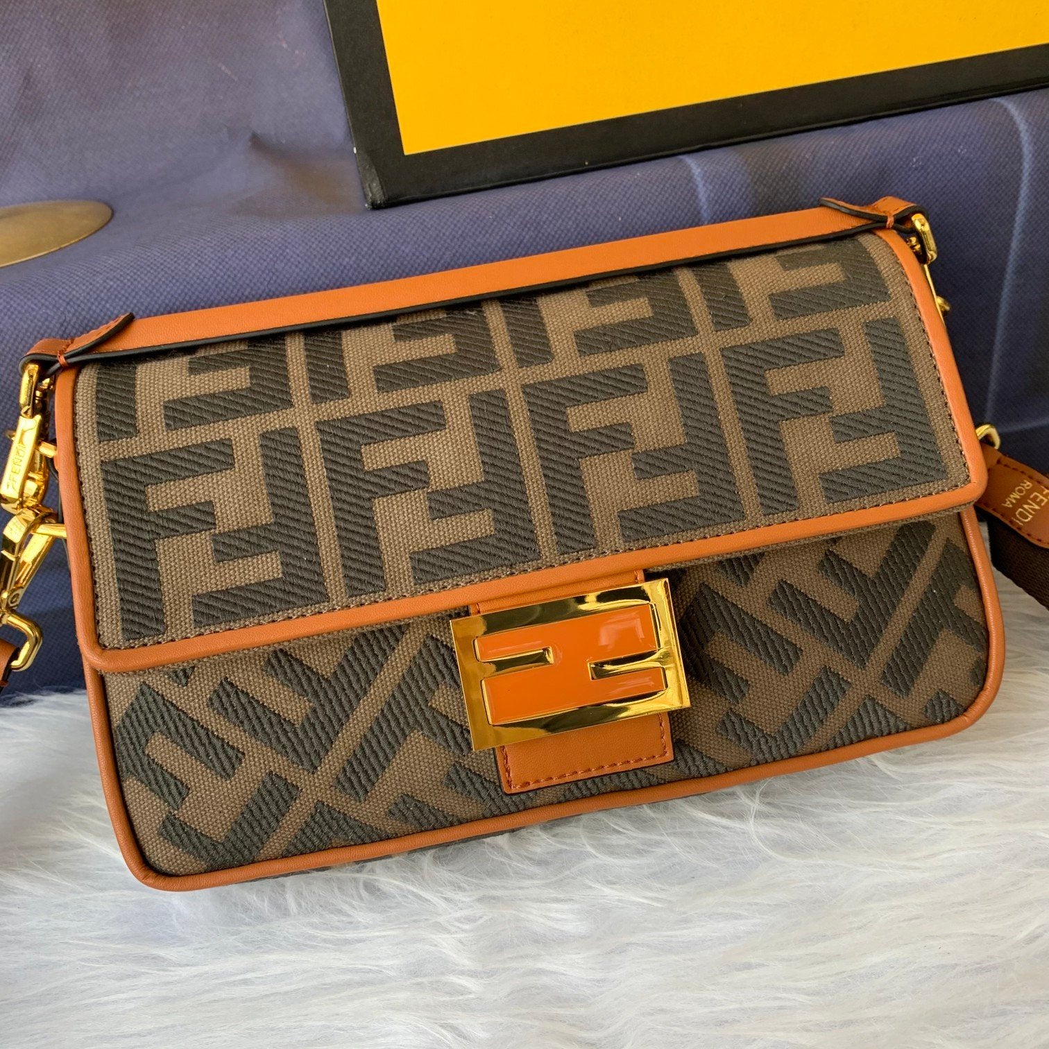 LuxluxHouse Great quality Fendi Top Bag 26*14*4cm Free shipping