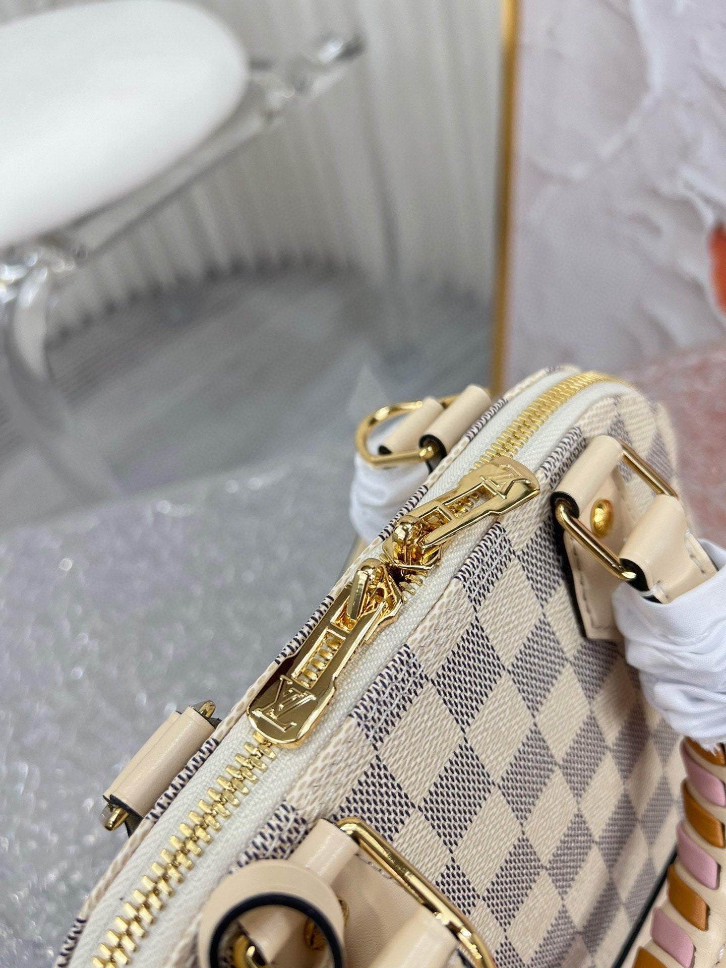 LuxluxHouse Great quality Louis Vuitton Top Bag 23.5*17.5*11.5cm Free shipping