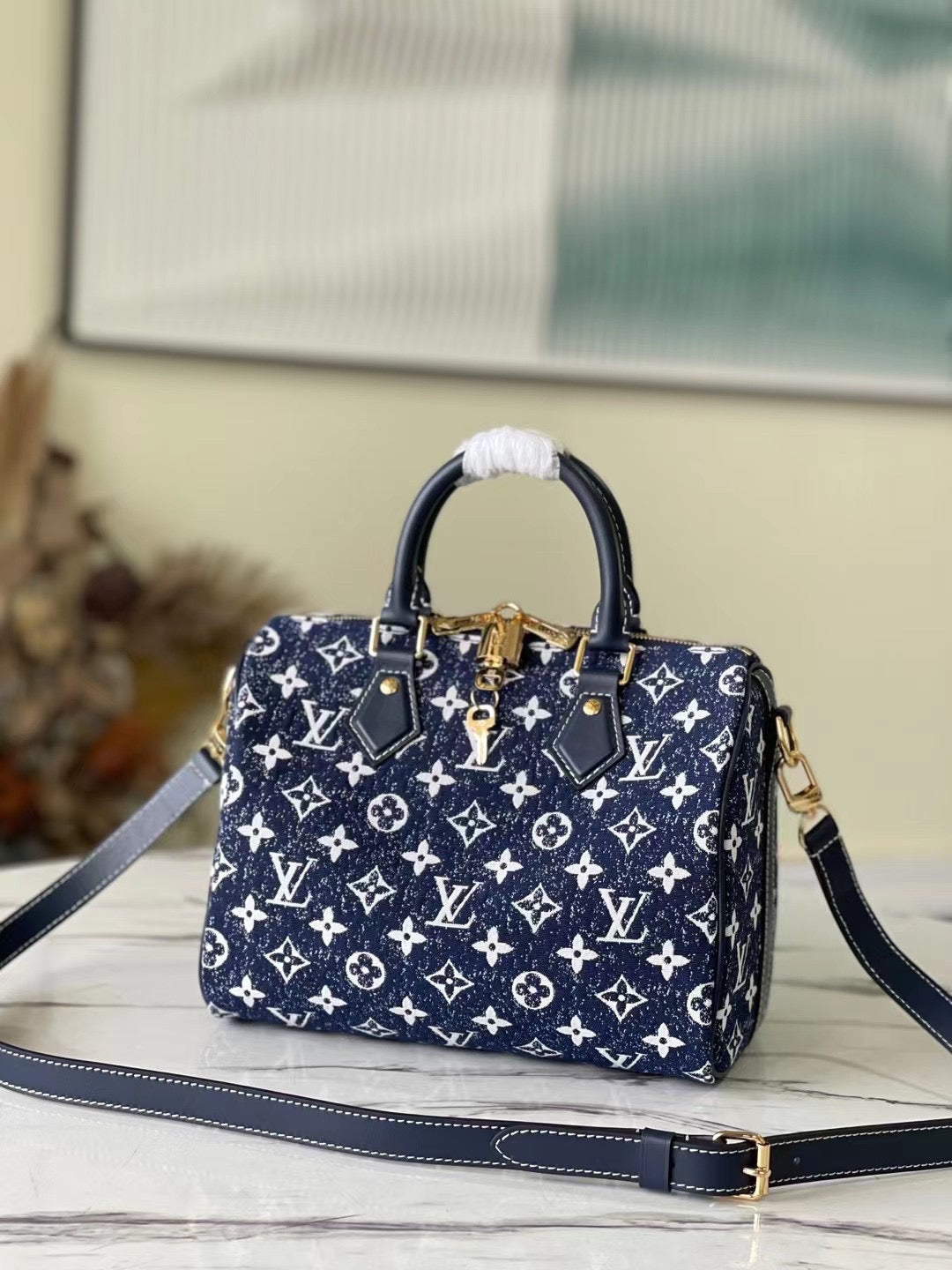 LuxluxHouse Great quality Lady Louis Vuitton M59609 handbag Top Quality 25*19*15cm Free shipping