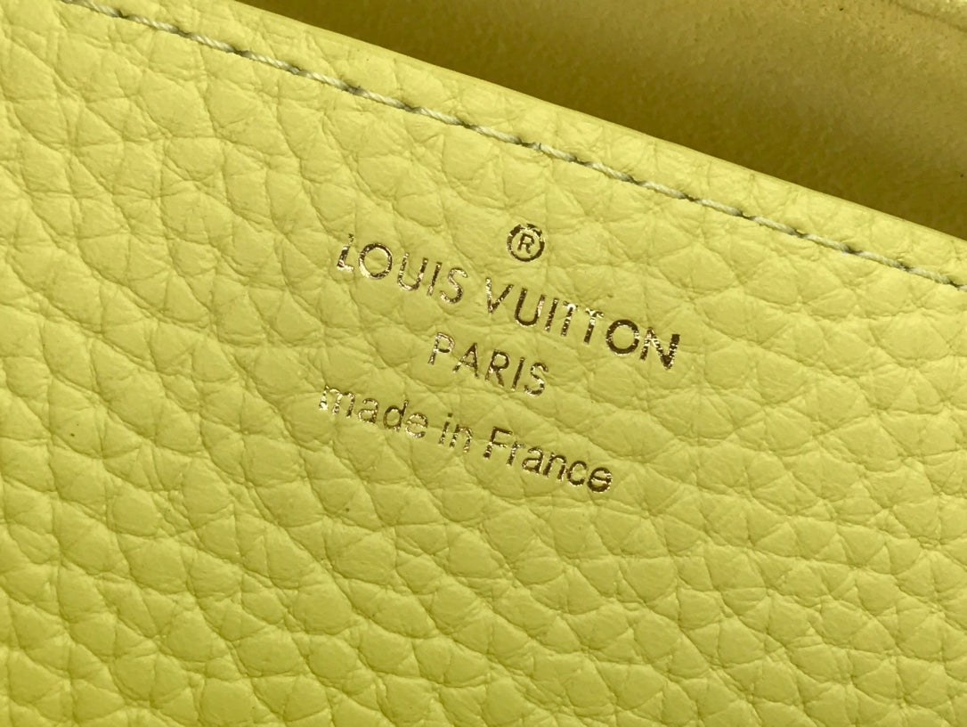 LuxluxHouse Great quality Louis Vuitton Top Bag 18*13*8cm Free shipping