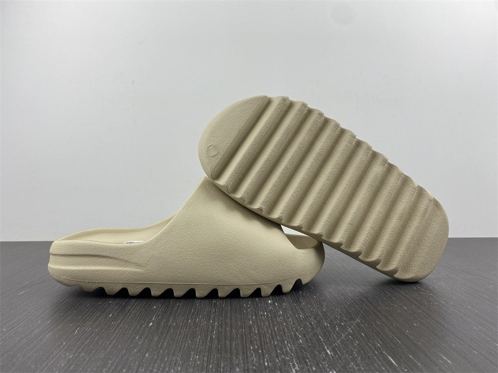 LuxluxHouse Great quality LuxluxHouse Great quality Yeezy Slide Bone FW6345 Free shipping