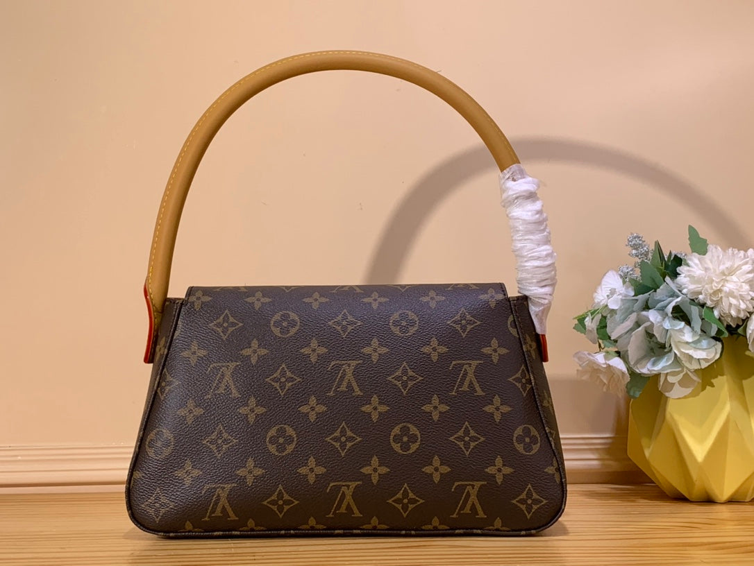 LuxluxHouse Great quality Louis Vuitton Bag Top Quality 24*21*9CM Free shipping