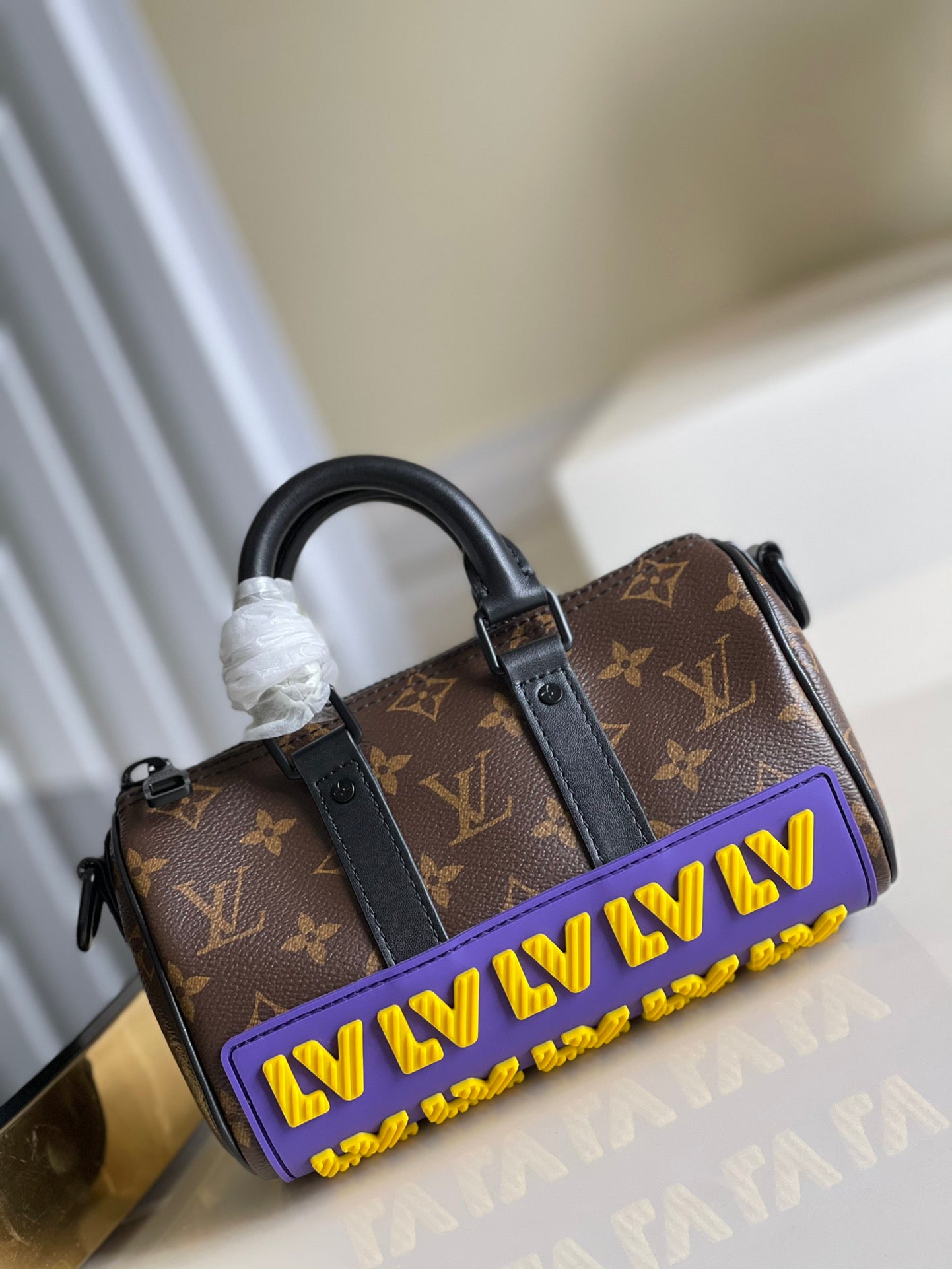 LuxluxHouse Great quality Louis Vuitton Bag Top Quality 20*10*5cm Free shipping