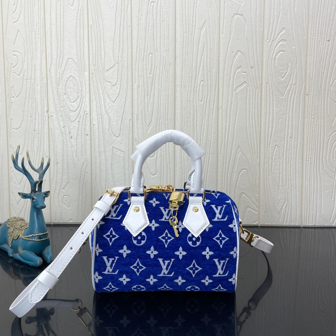 LuxluxHouse Great quality Louis Vuitton Top Bag 20.5*13.5*12cm Free shipping