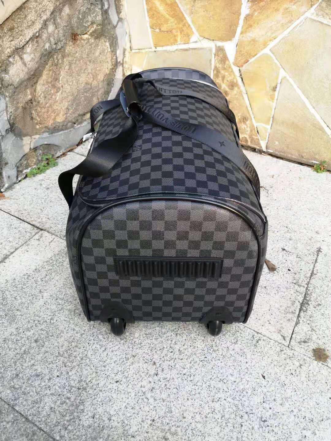 L*ouis V*uitton Luggage (LuxluxHouse)