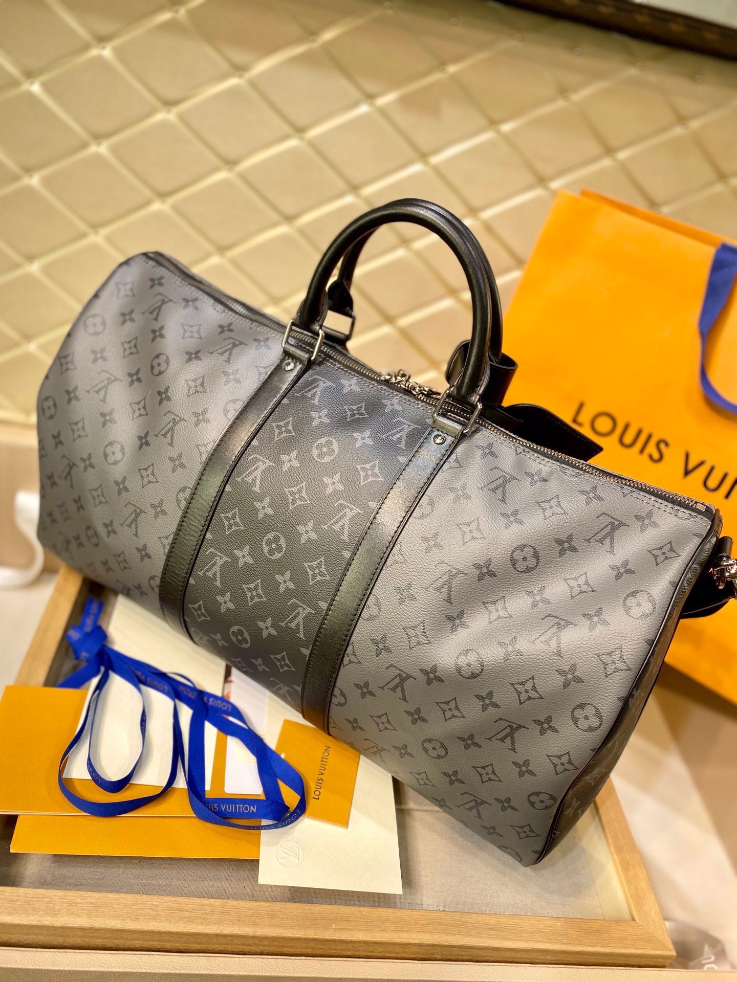 Louis Vuitton Top Bag (LuxluxHouse)