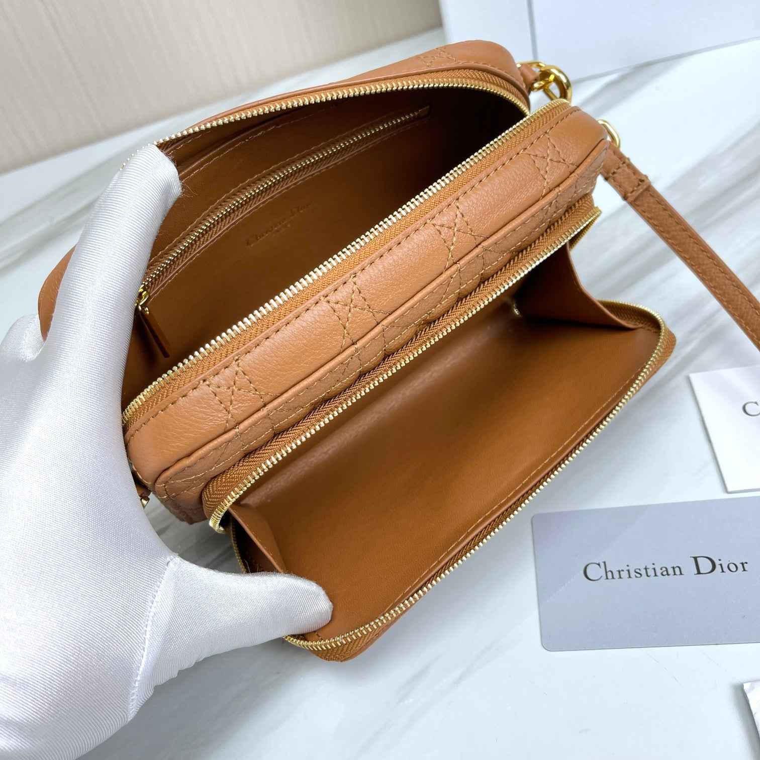 Free shipping LuxluxHouse Dior Top Bag 19*10.5*5cm