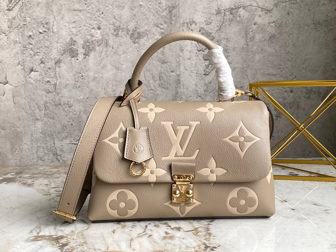 LuxluxHouse Great quality Louis Vuitton Bag Top Quality 30*19.5*11CM Free shipping