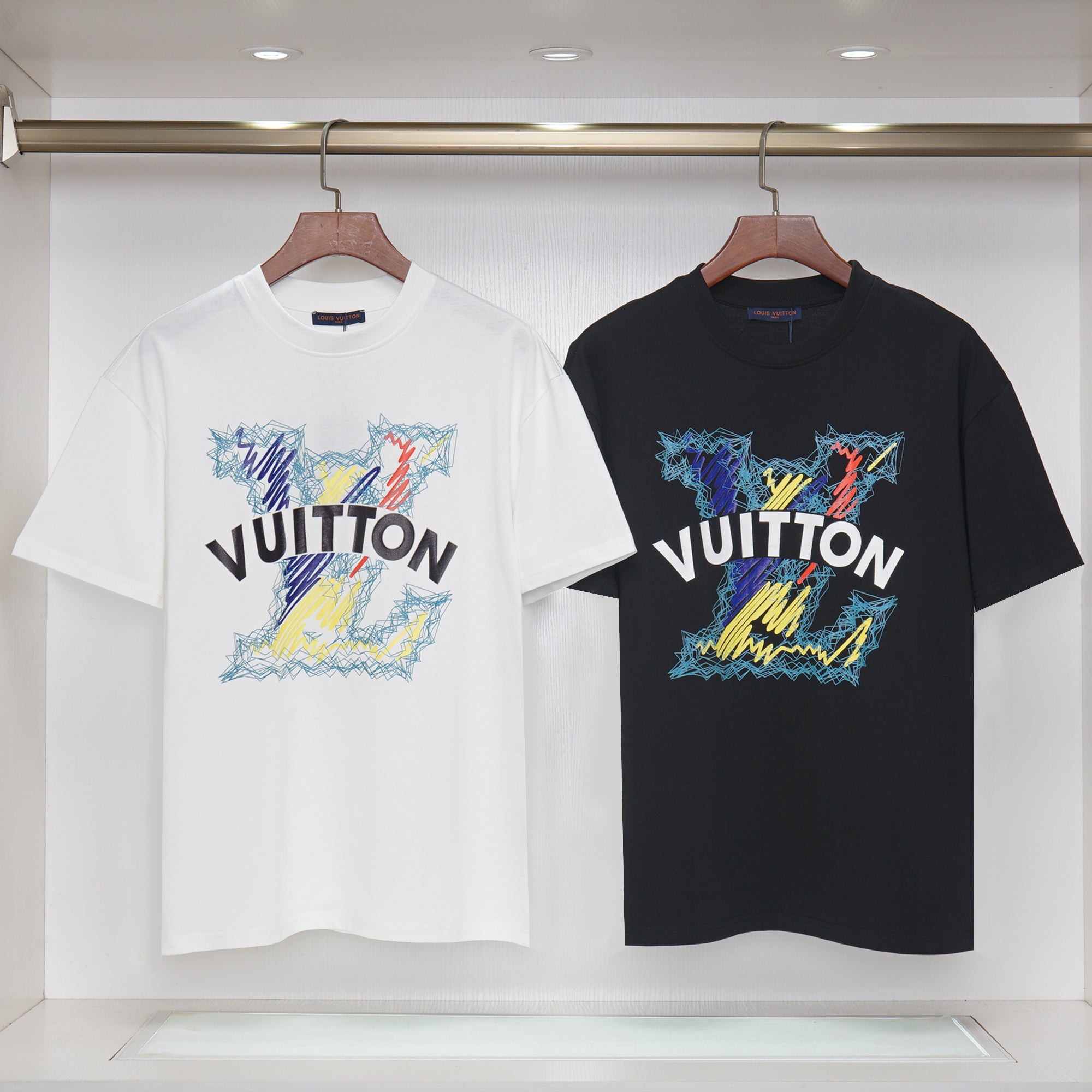 LuxluxHouse Best Quality Clothes T-shirt Louis Vuitton