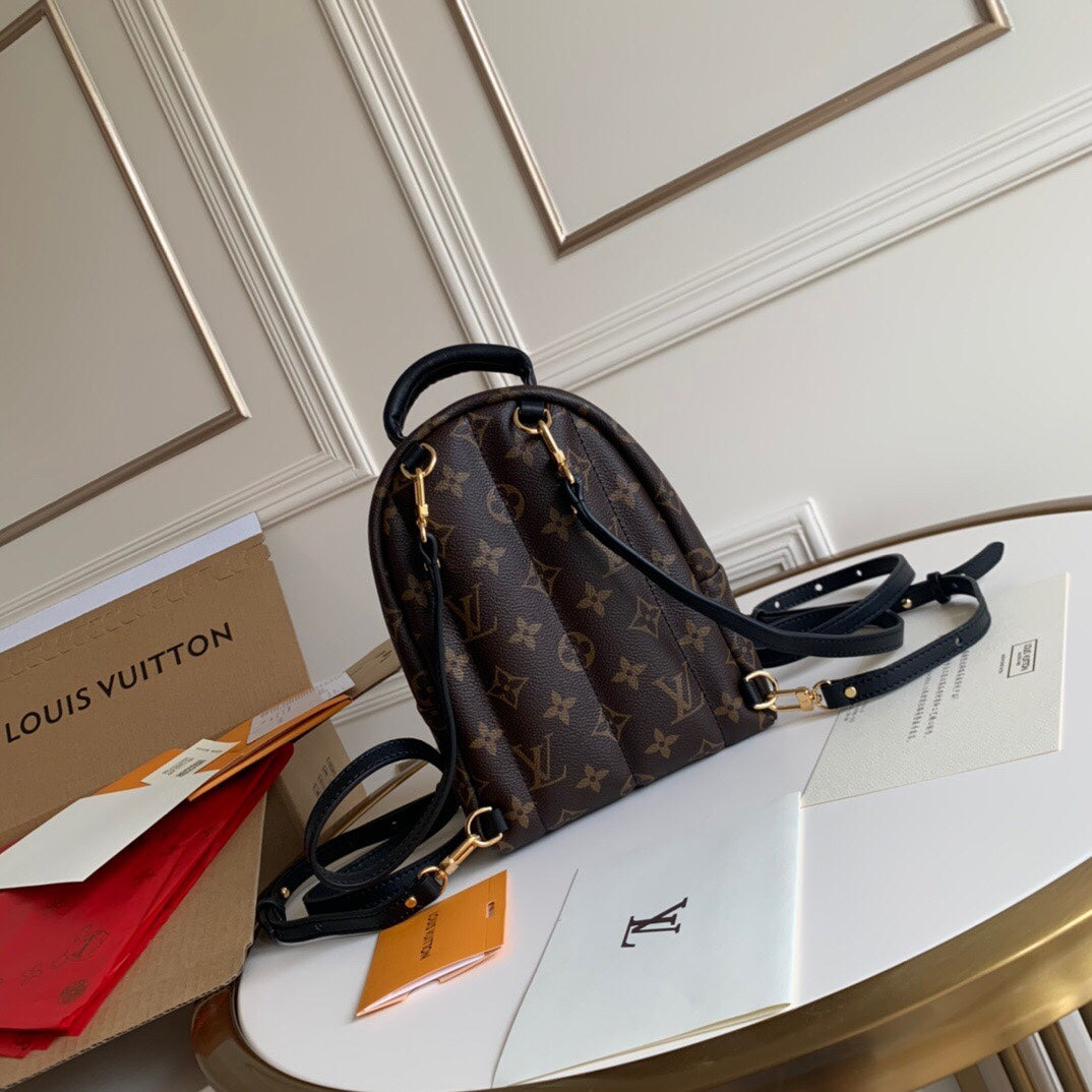 LuxluxHouse Great quality Louis Vuitton Bag Top Quality 15*22*9cm Free shipping