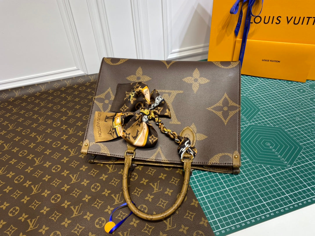 LuxluxHouse Great quality Louis Vuitton Bag Top Quality 34*26*13CM Free shipping