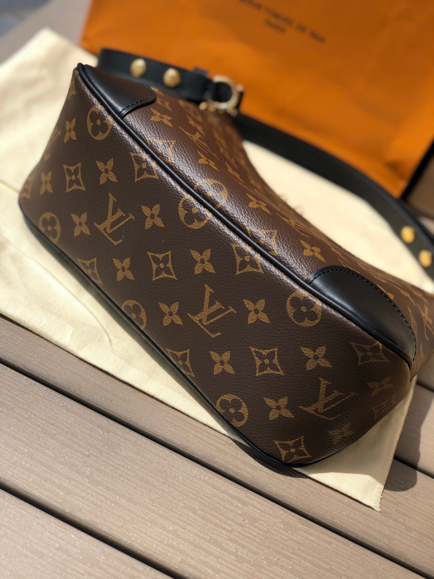 LuxluxHouse Great quality Louis Vuitton Bag Top Quality Free shipping