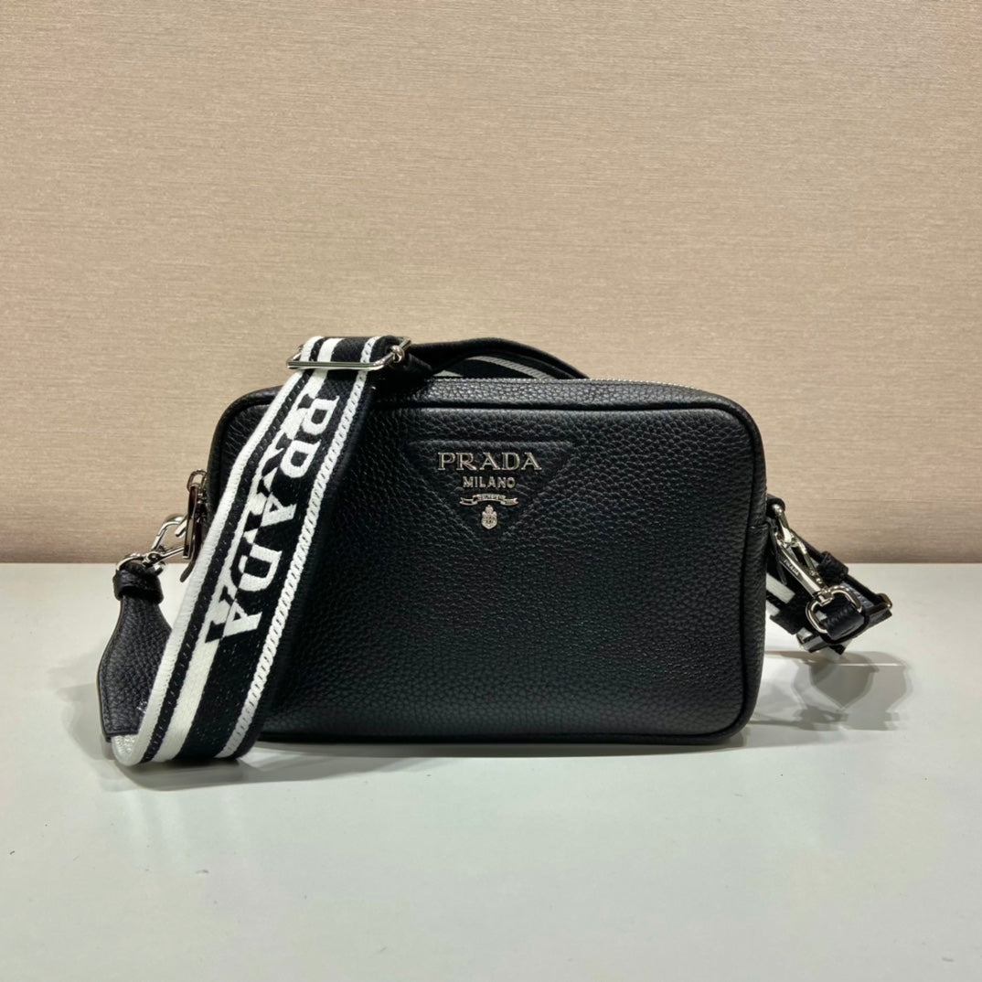 LuxluxHouse Great quality Prada Bag Top Quality 22*14*8CM Free shipping