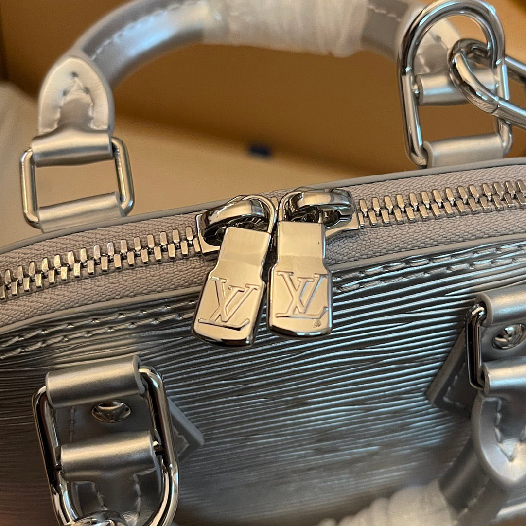 Louis Vuitton Top Bag (LuxluxHouse)