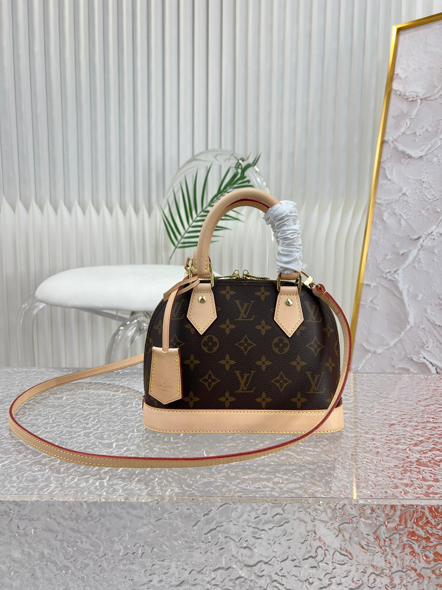 LuxluxHouse Great quality Louis Vuitton Top Bag 25*19*12cm Free shipping