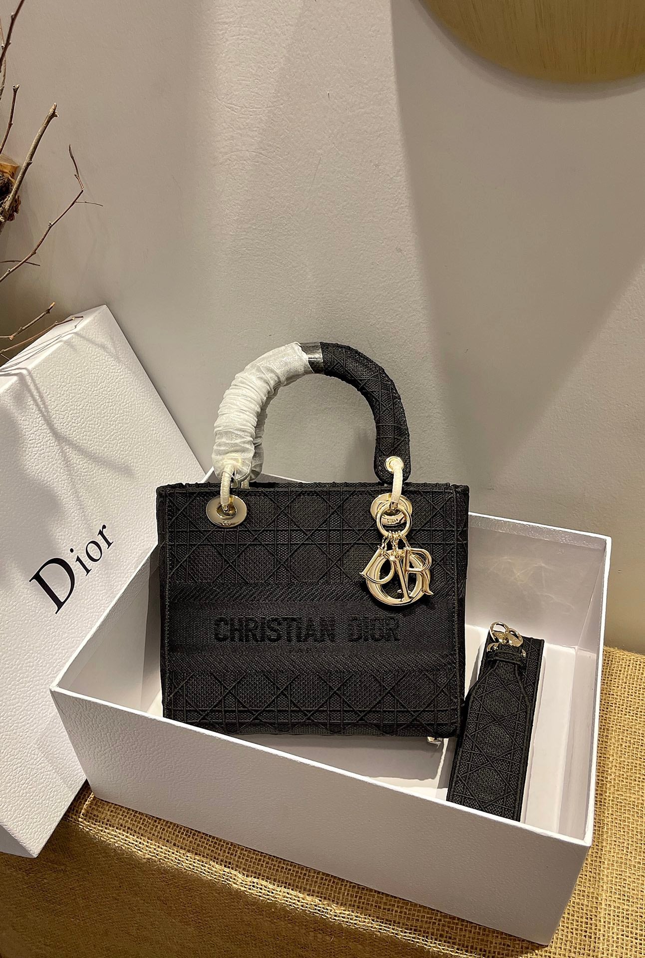 Free shipping LuxluxHouse Dior Top Bag 24*20*11cm