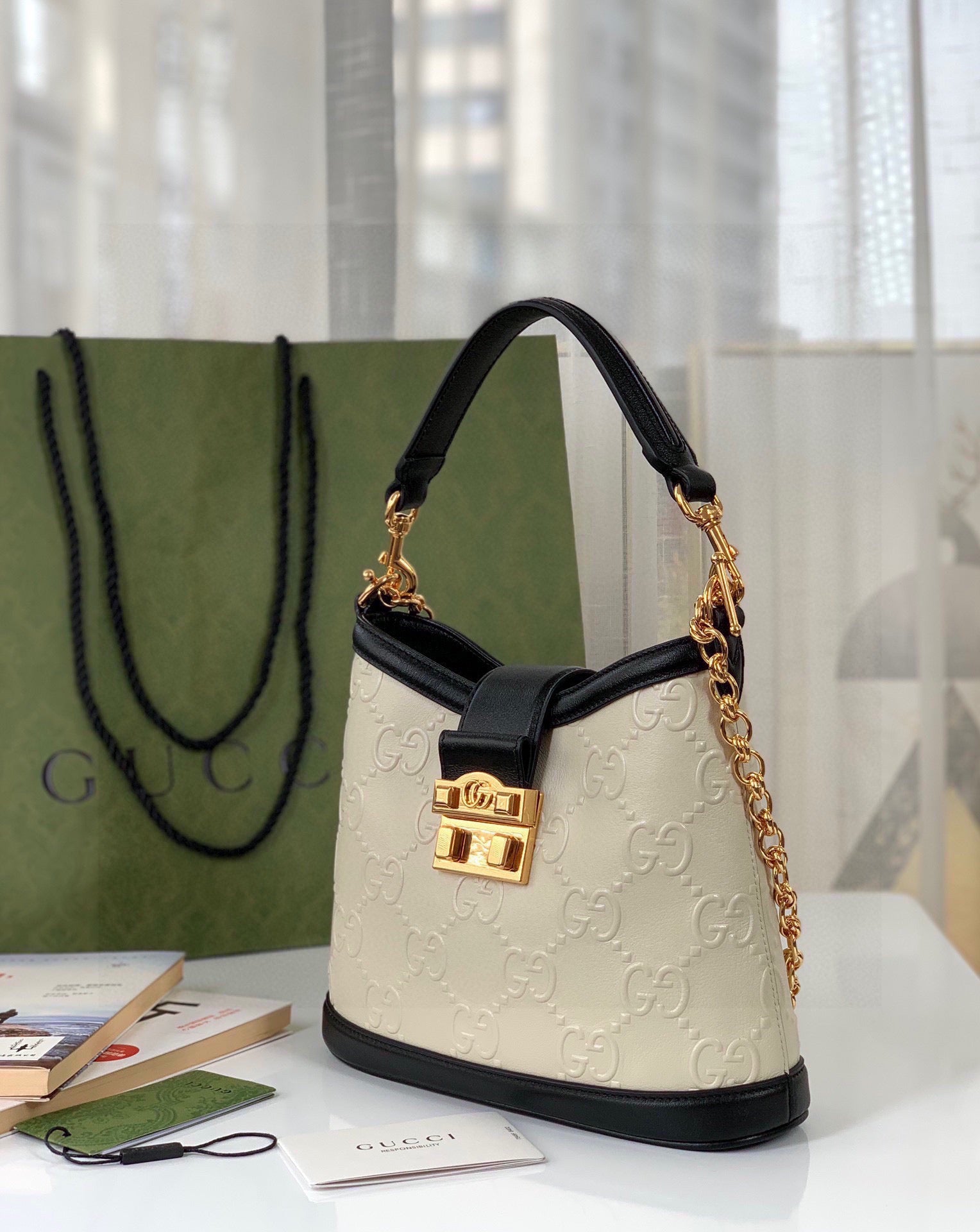 LuxluxHouse Great quality Gucci Bag Top Quality 25*21*9CM Free shipping