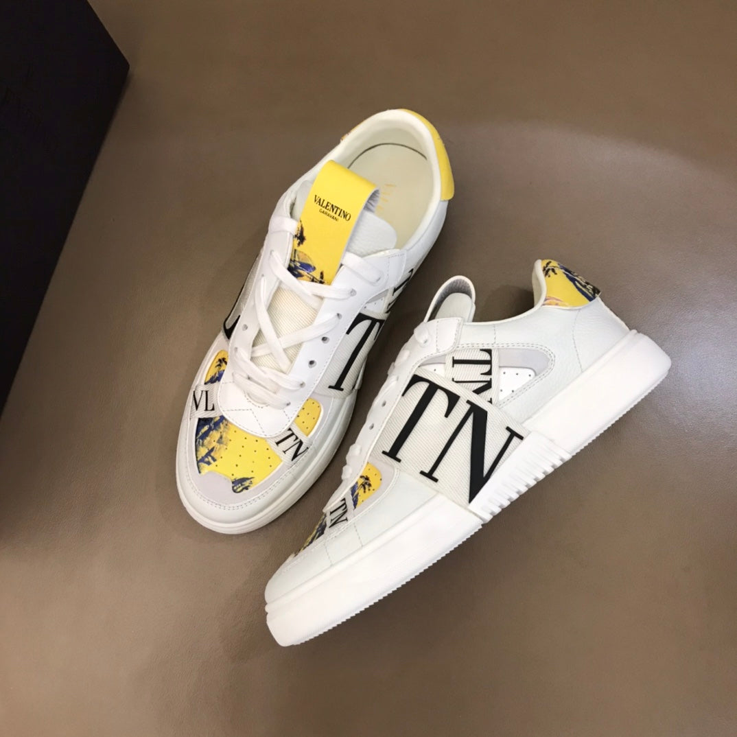 LuxluxHouse Best Quality Shoes Valentino