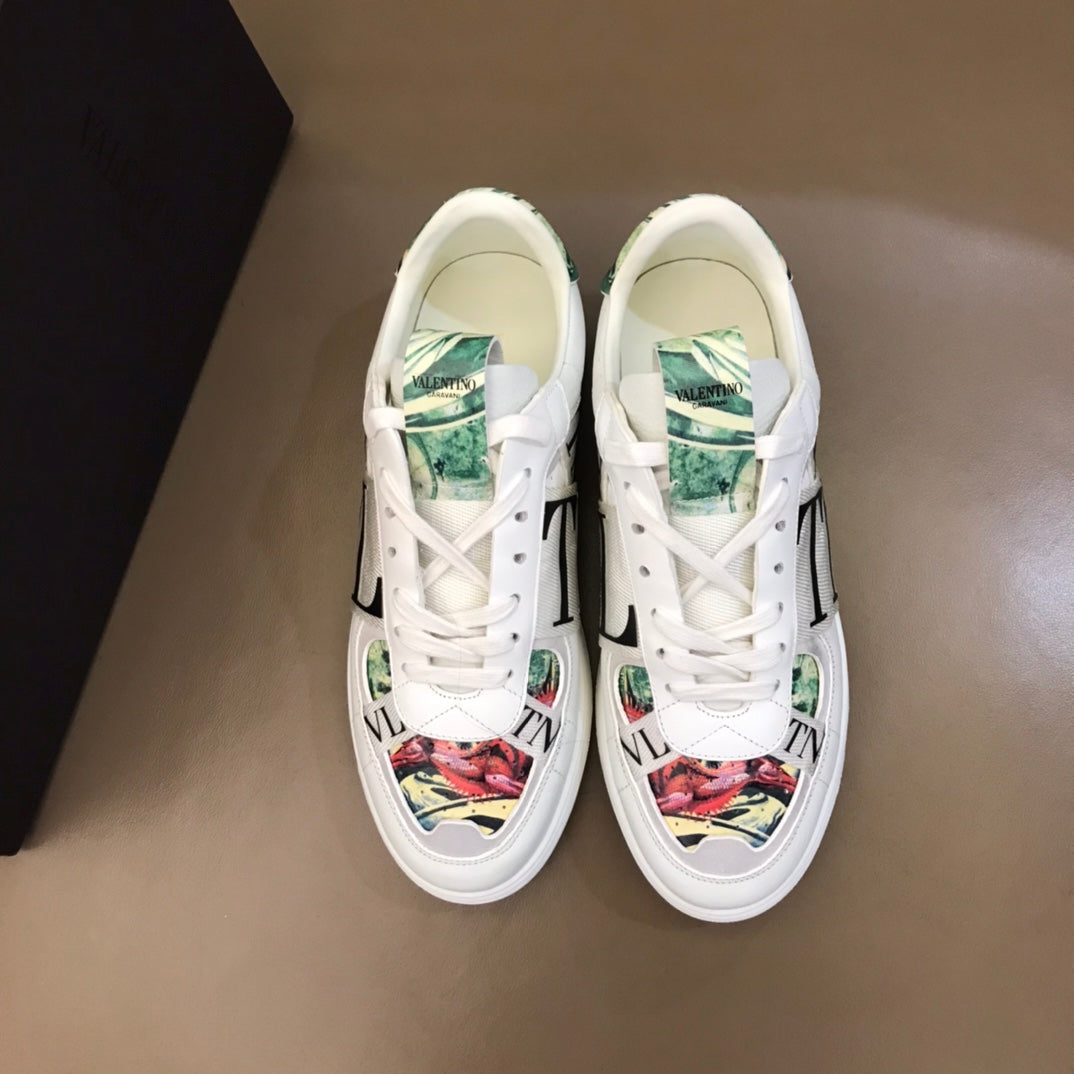 LuxluxHouse Best Quality Shoes Valentino