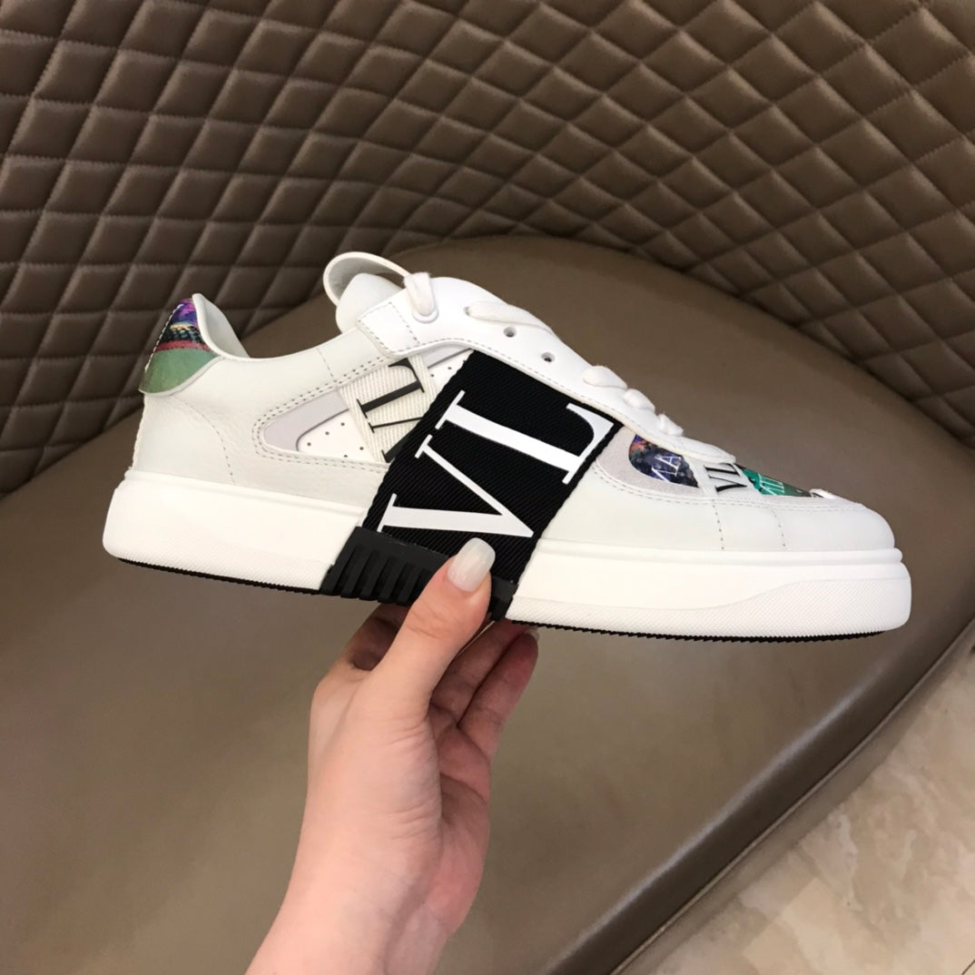 LuxluxHouse Best Quality Shoes Valentino