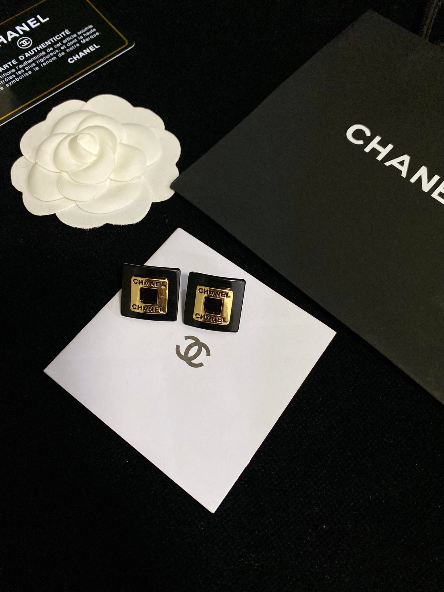 LuxluxHouse Best Quality Accessories Chanel Earrings