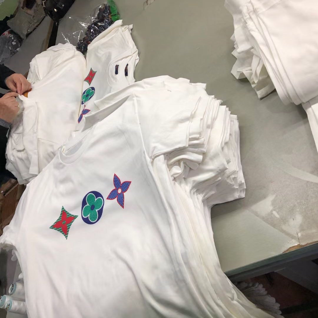 LuxluxHouse Best Quality Clothes T-shirt Louis Vuitton