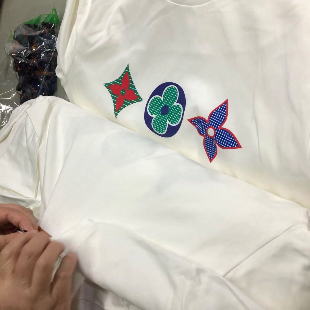 LuxluxHouse Best Quality Clothes T-shirt Louis Vuitton