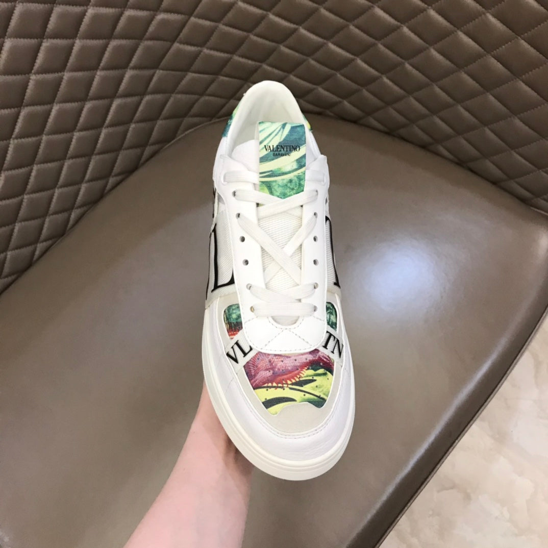 LuxluxHouse Best Quality Shoes Valentino