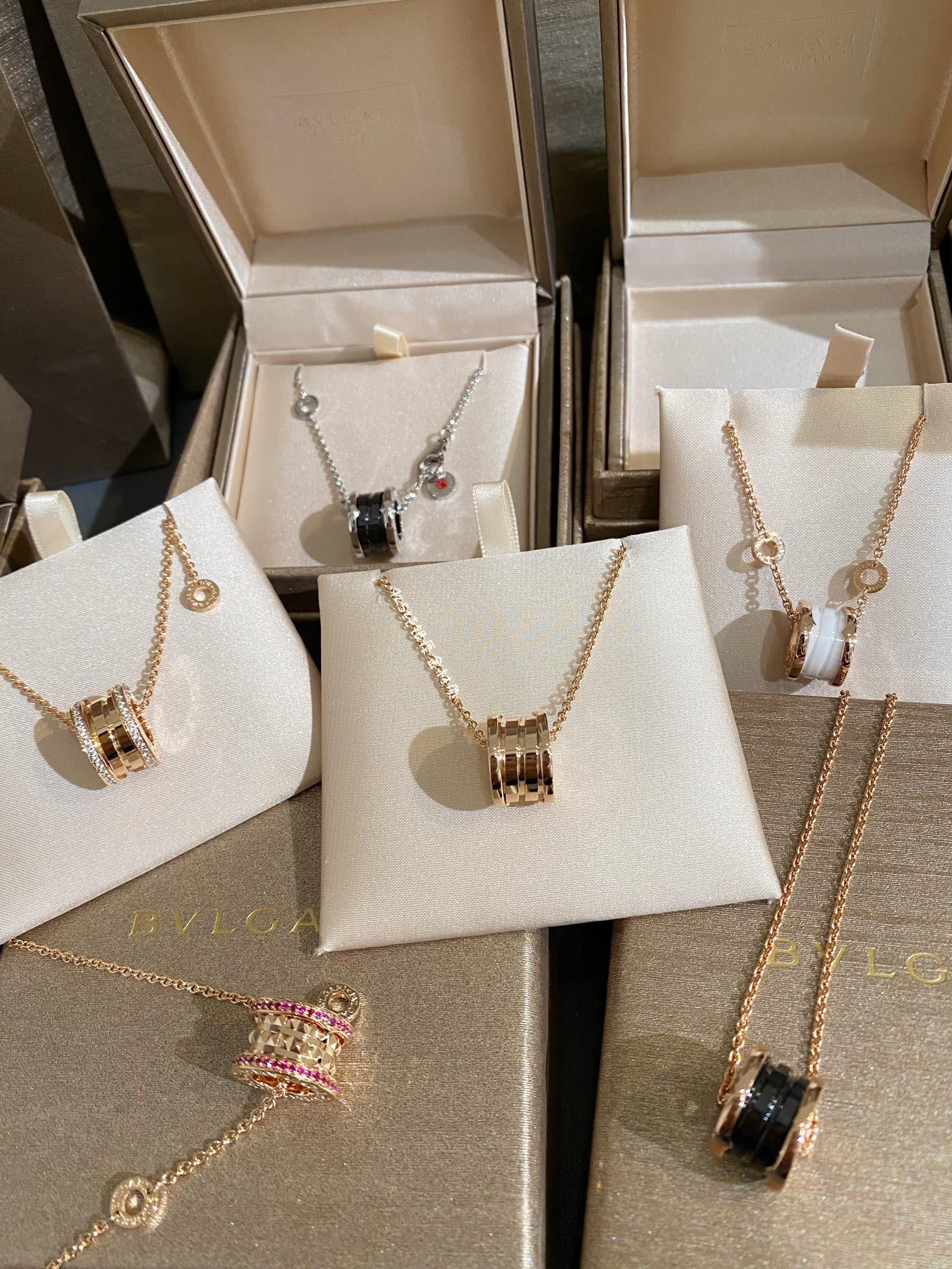 LuxluxHouse Best Quality Accessories Necklace  Bvlgari
