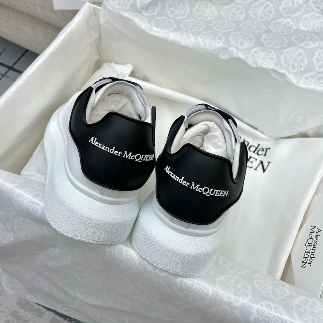 LuxluxHouse Best Quality Shoes Alexander McQueen