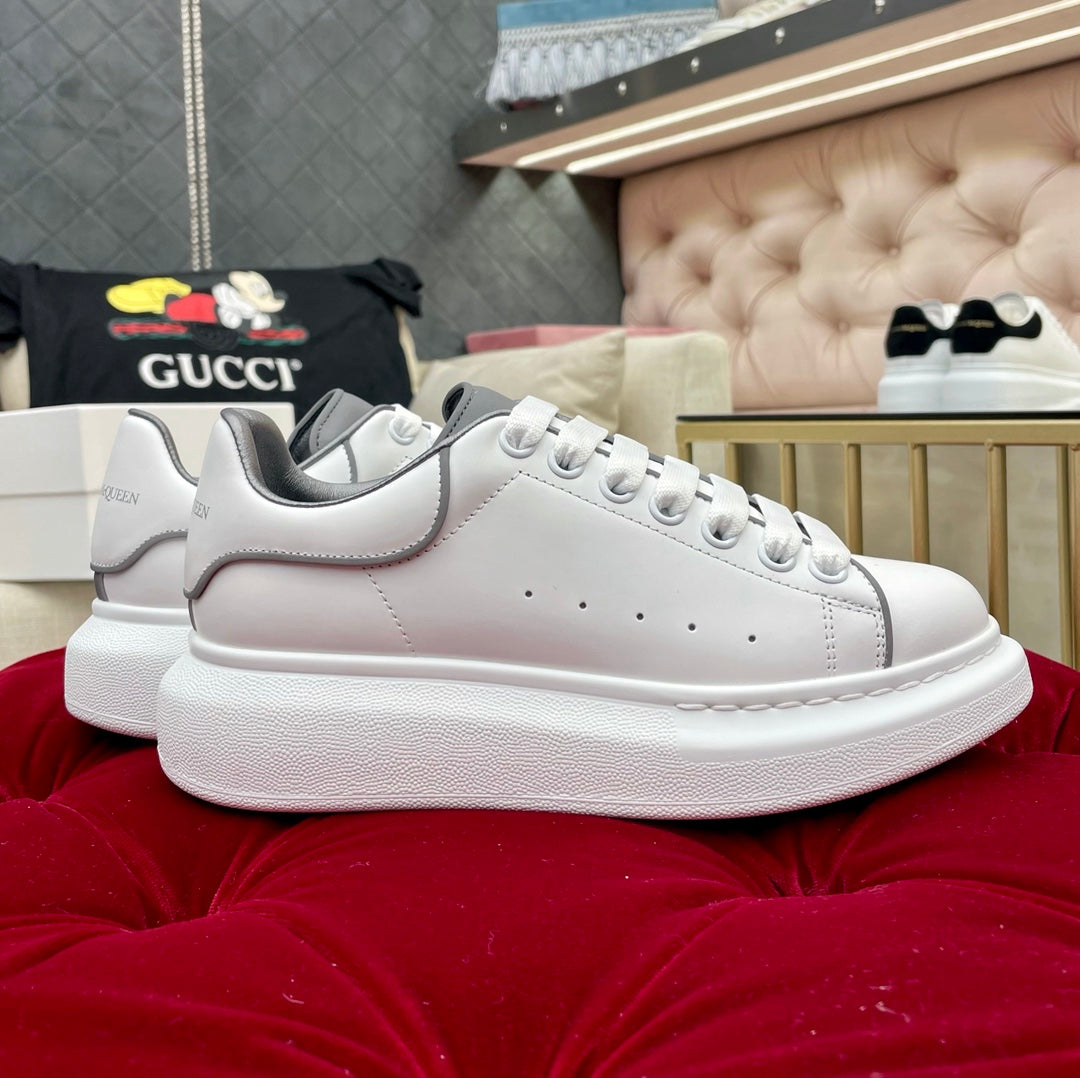 LuxluxHouse Best Quality Shoes Alexander McQueen